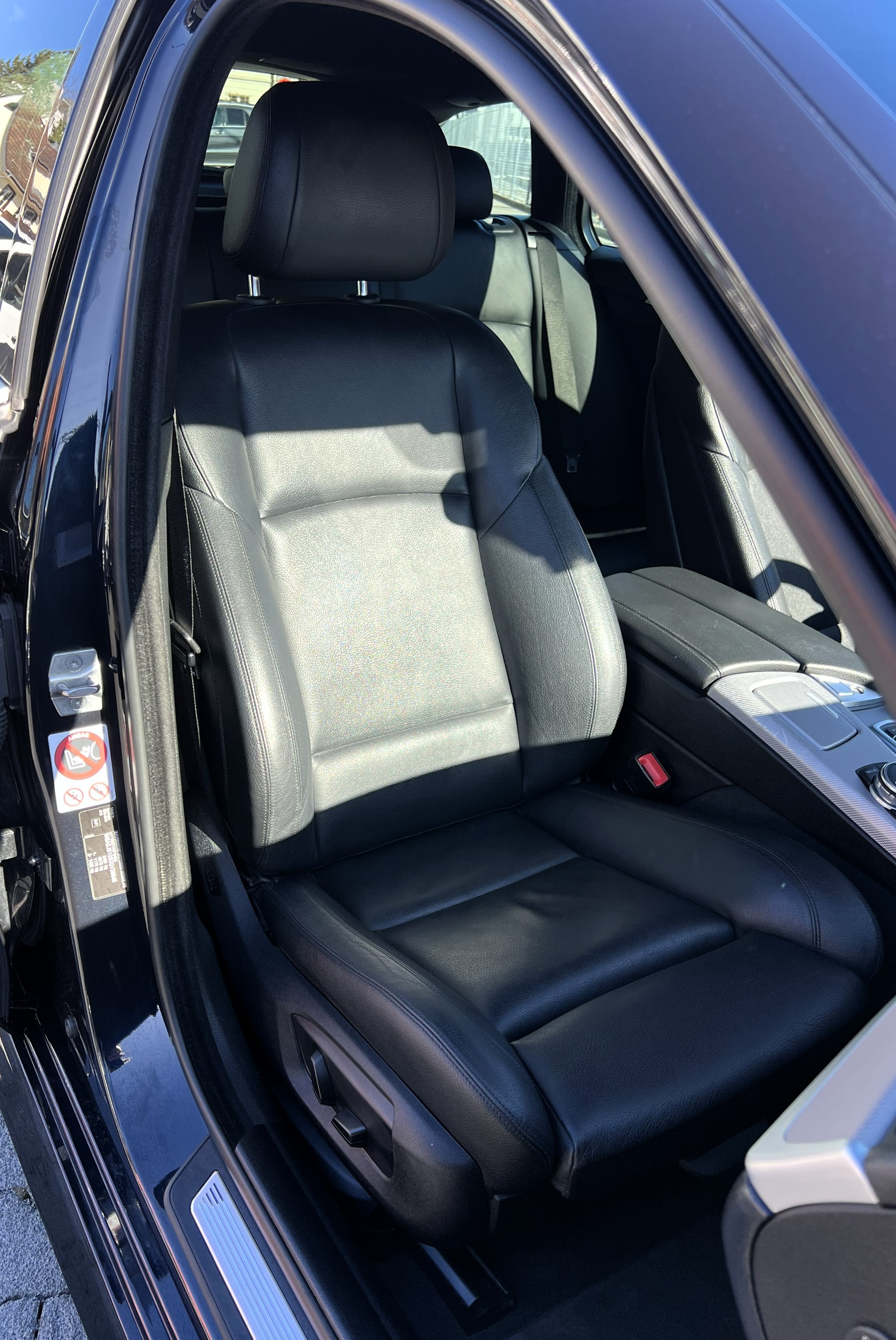 BMW 525d Touring xDrive M-Sport-image-13