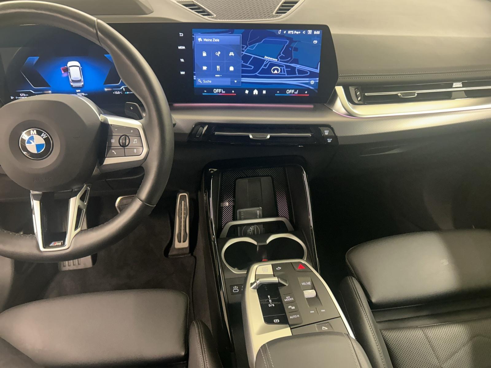 BMW X1 23i xDrive-image-17