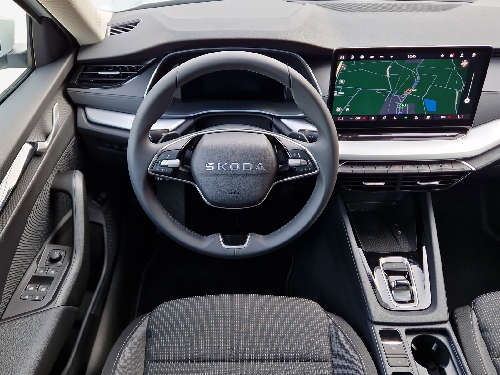 SKODA Octavia Combi 2.0 TDI DSG Selection-image-8