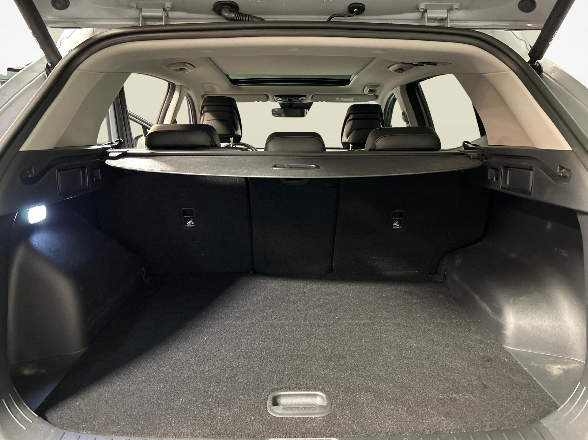 KIA Sportage 1.6 T-GDi Hybrid Style-image-12
