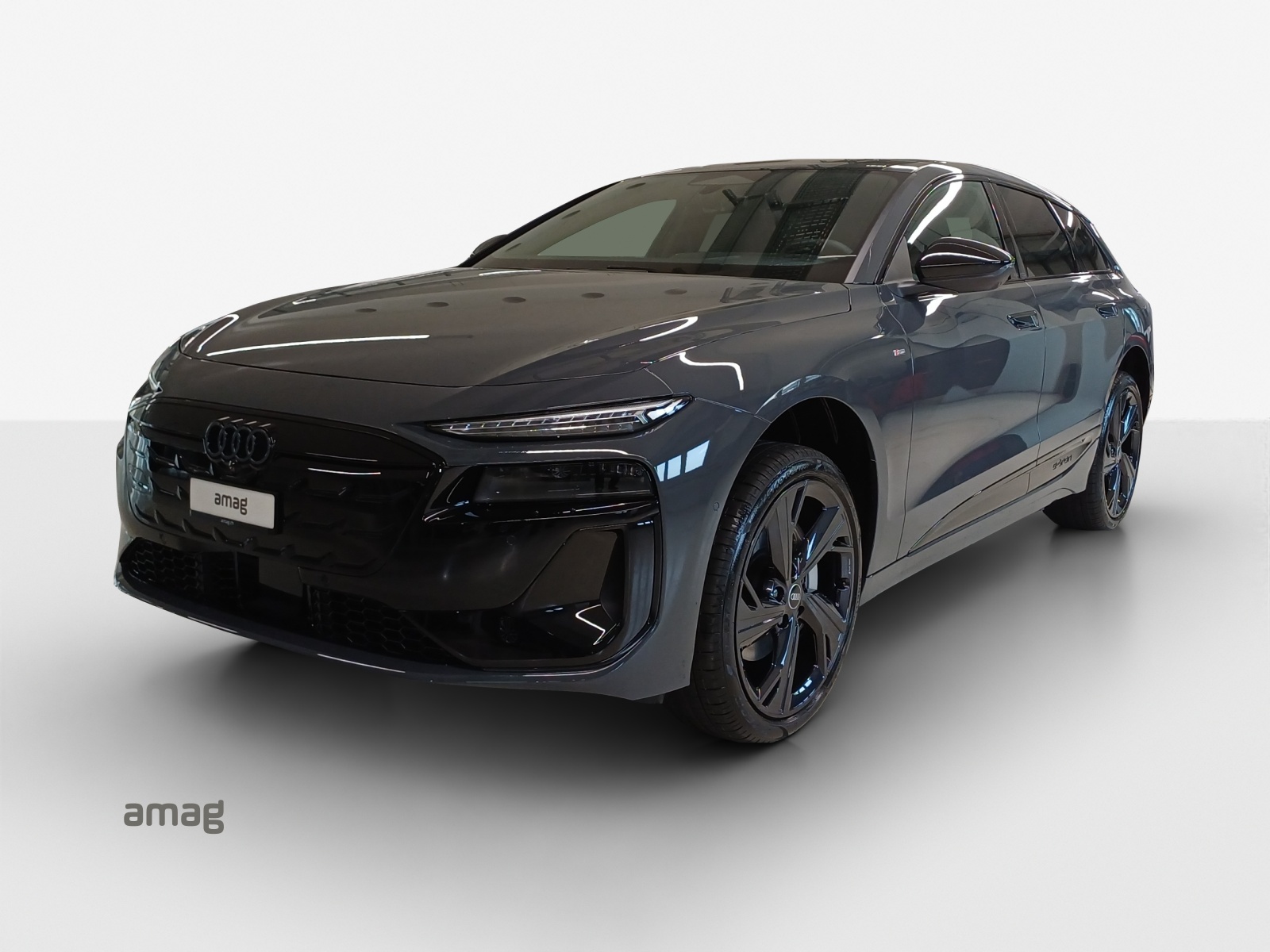 AUDI A6 Avant e-tron quattro-image-0