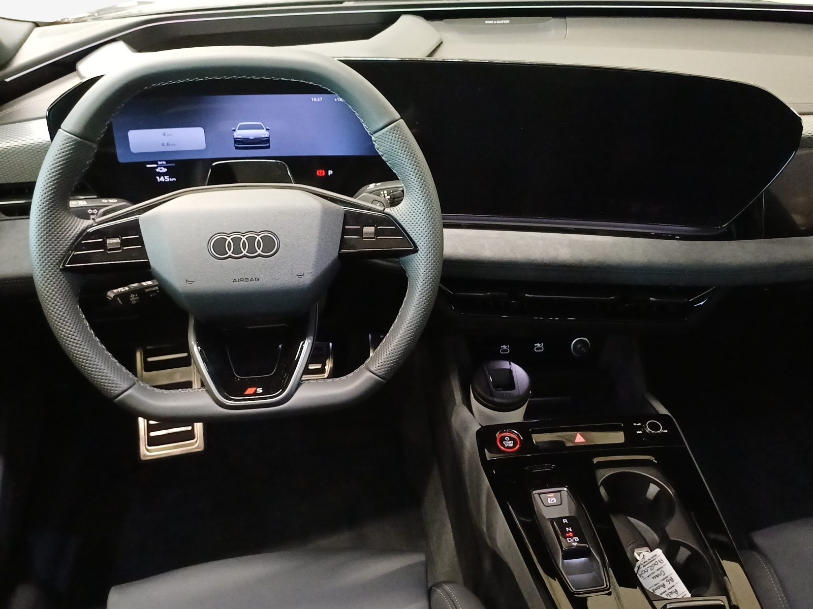 AUDI A6 Avant e-tron quattro-image-8