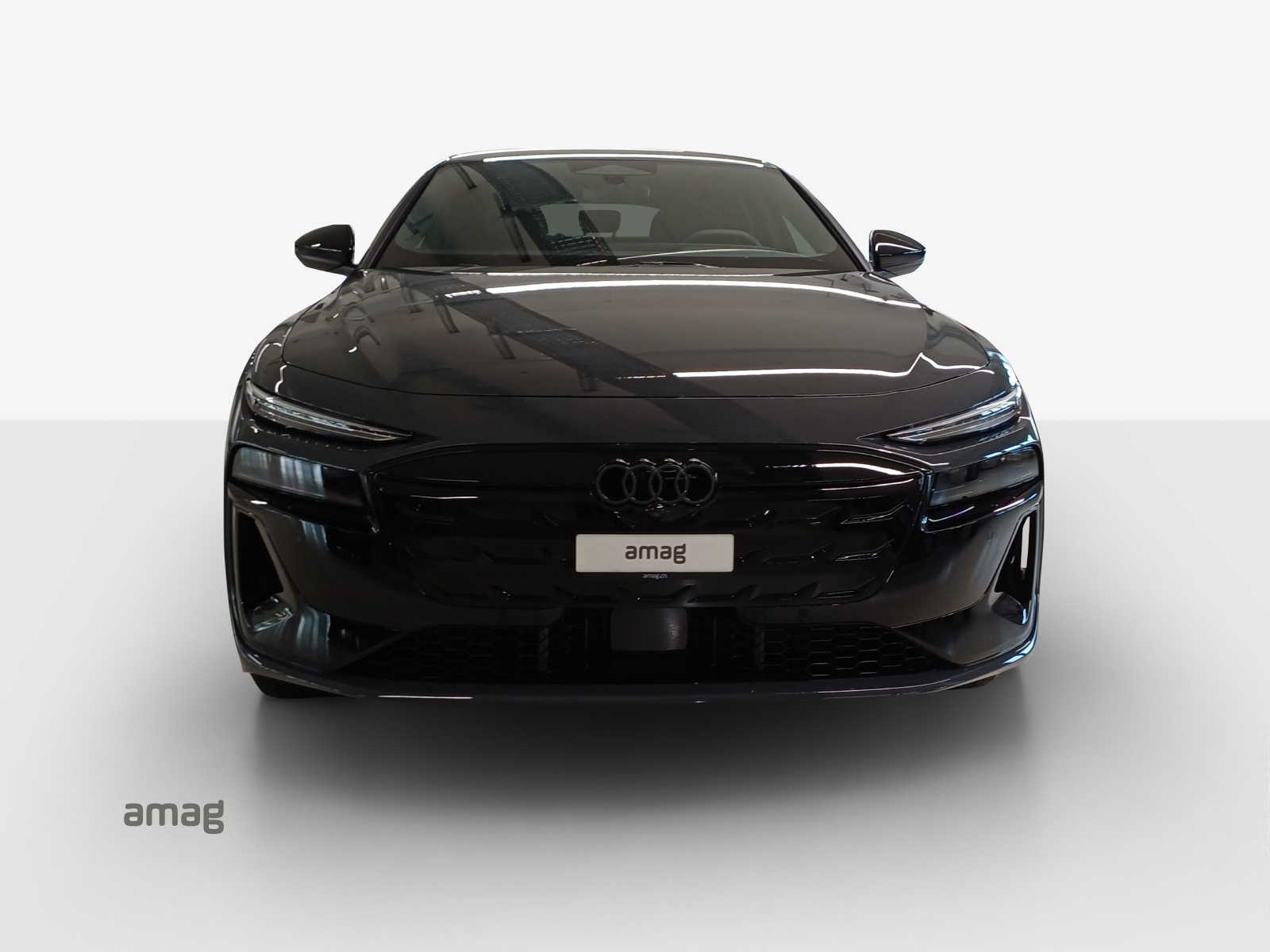 AUDI A6 Avant e-tron quattro-image-6