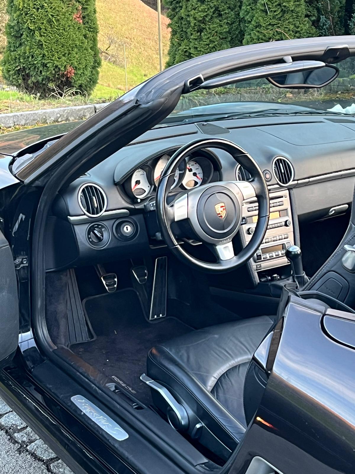 PORSCHE 3.2 S-image-1