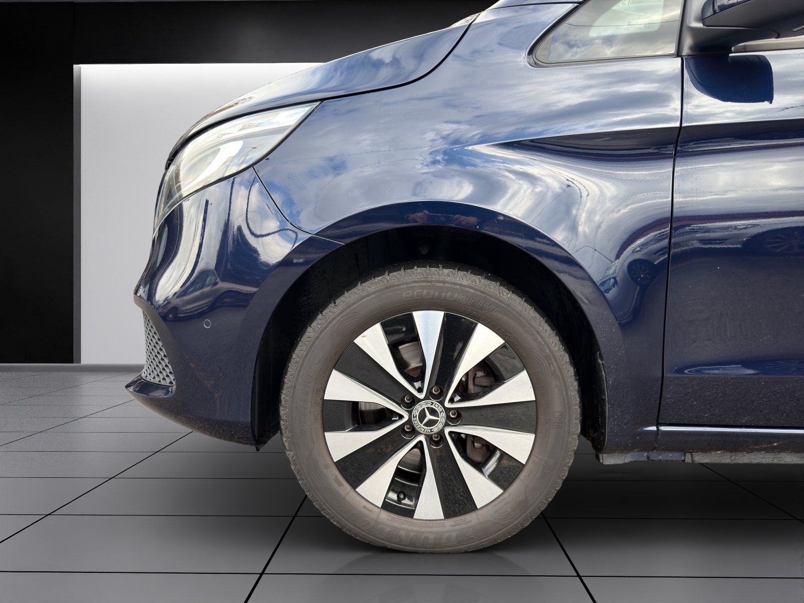 Image MERCEDES-BENZ V-220 V 220 d Exclusive lang 4Matic 9G-Tronic