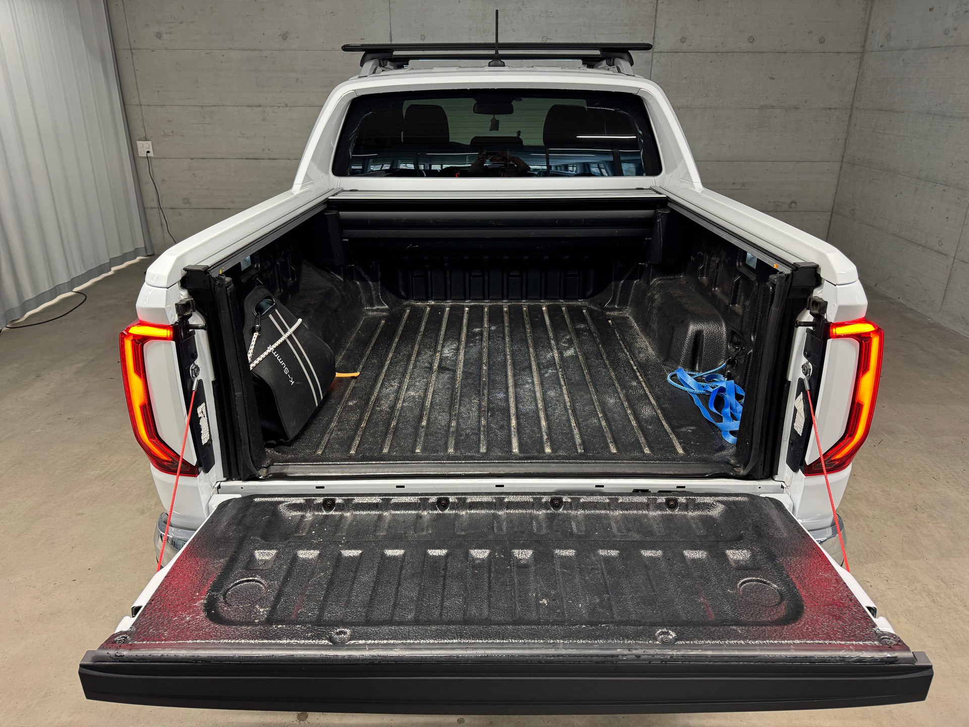 VW Amarok 3.0TDI Aventura Winter 1-image-18