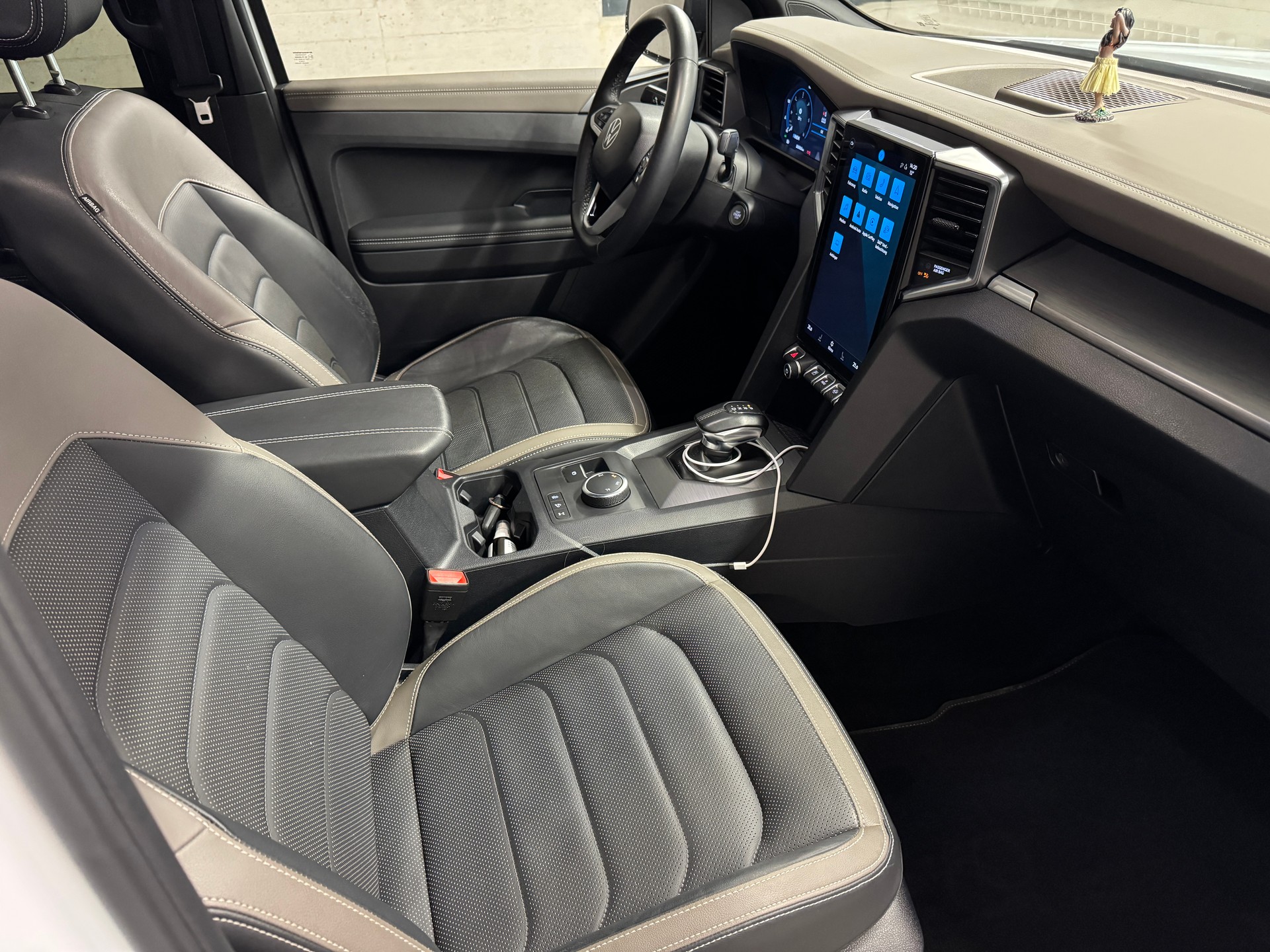 VW Amarok 3.0TDI Aventura Winter 1-image-8