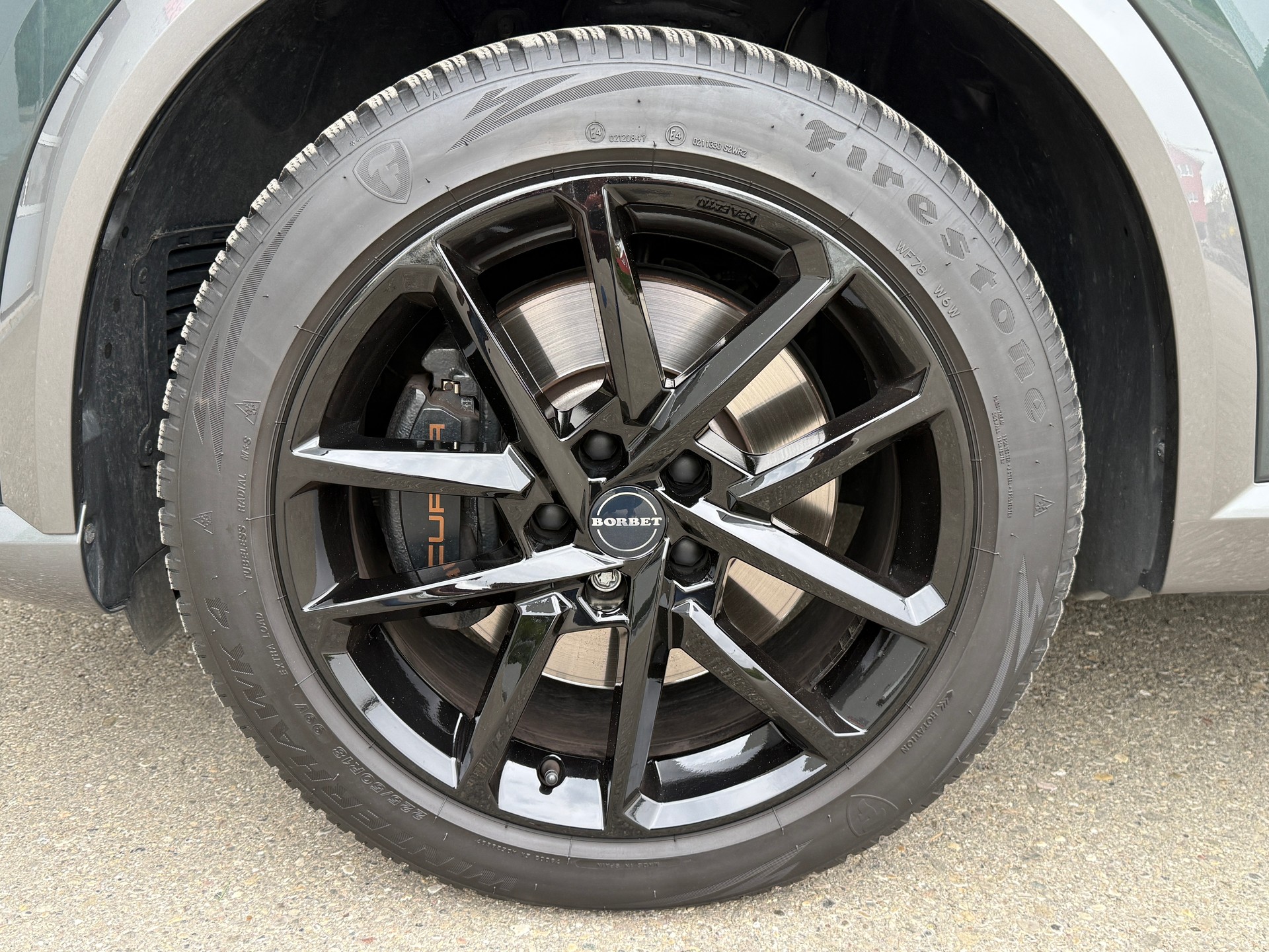 CUPRA Formentor 2.0TSI VZ 4Drive DSG mit Anhängerkupplung & Panoramadach-image-11