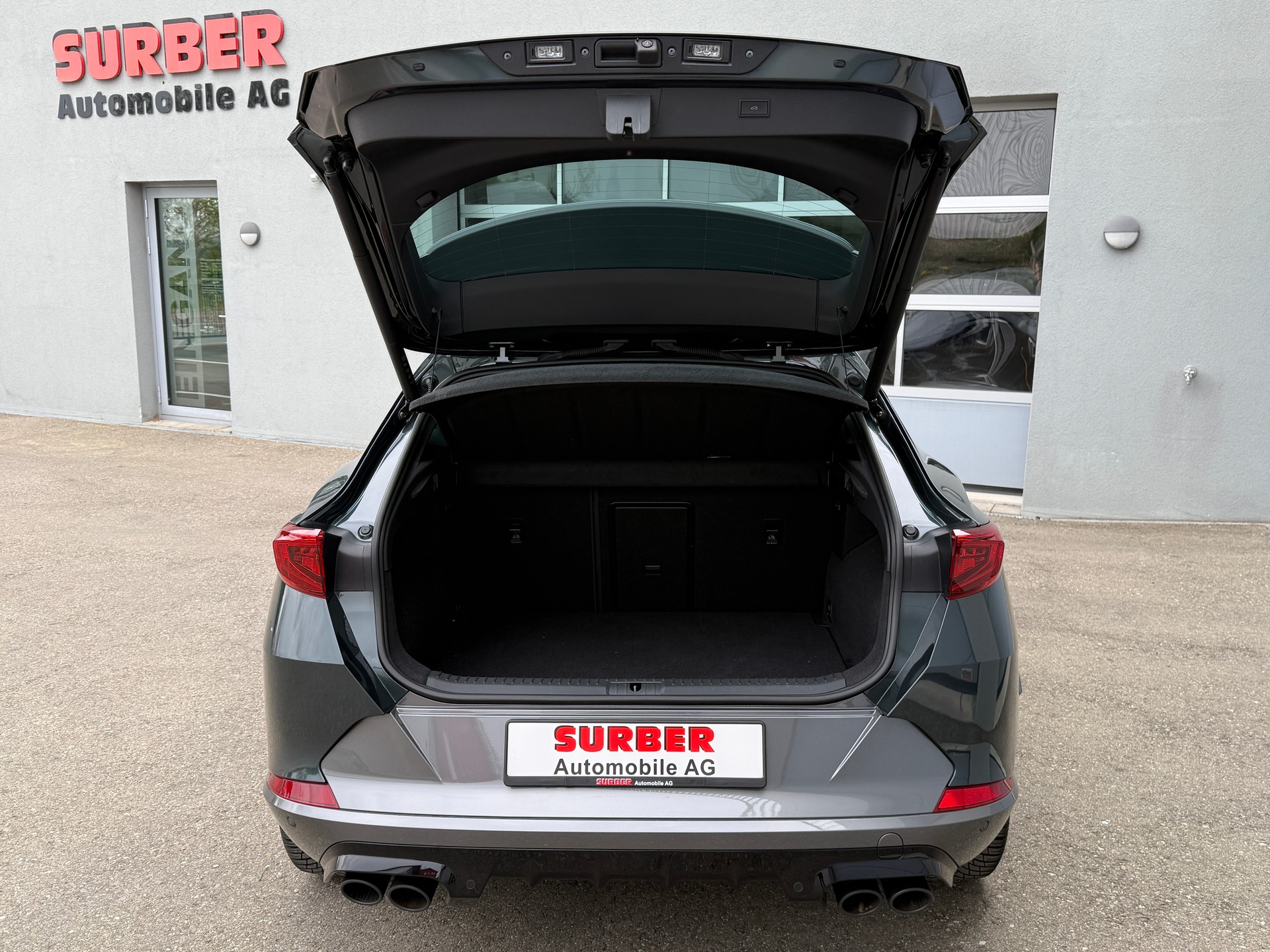 CUPRA Formentor 2.0TSI VZ 4Drive DSG mit Anhängerkupplung & Panoramadach-image-5