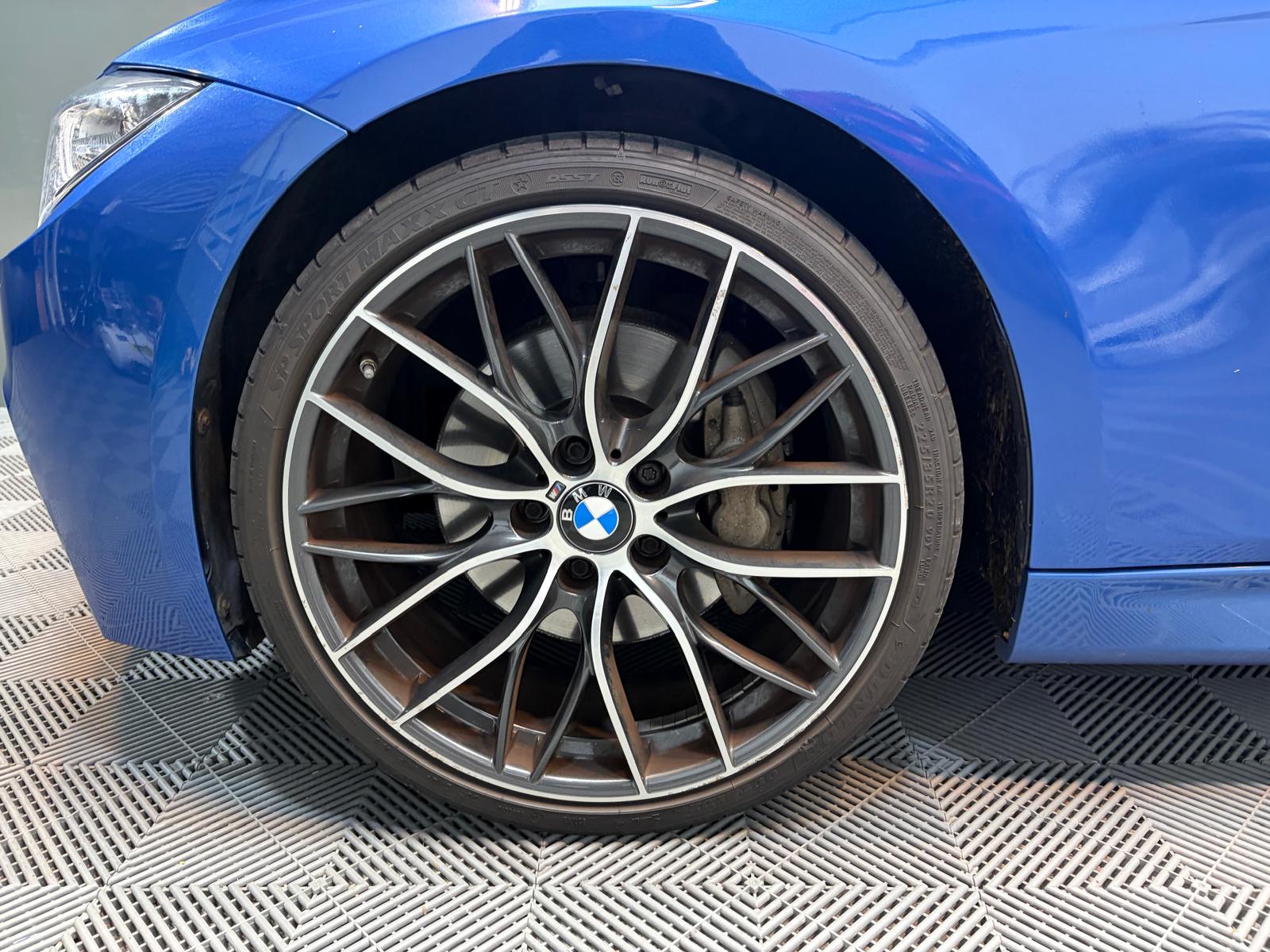 BMW 335i xDrive Sport Line Steptronic - Toit ouvrant/ Apple Car Play/Android Auto-image-28