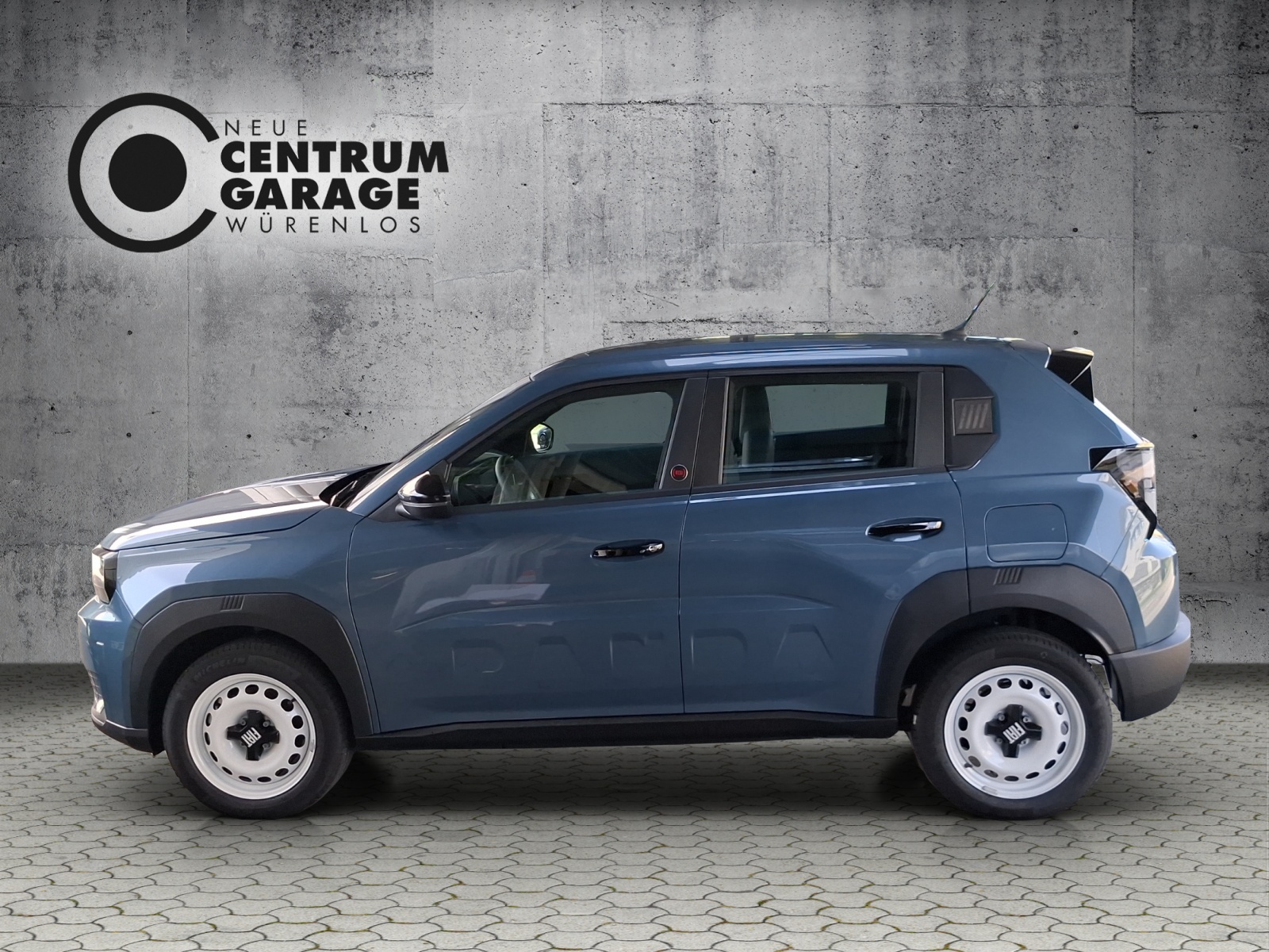 FIAT Grande Panda Elektro Red-image-6