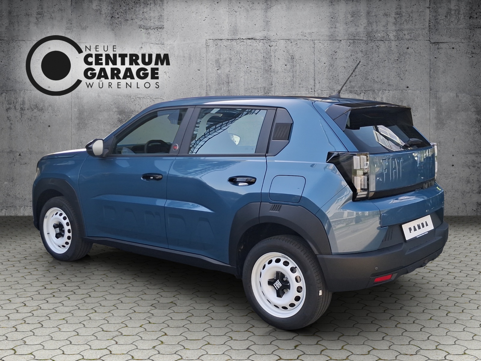 FIAT Grande Panda Elektro Red-image-5