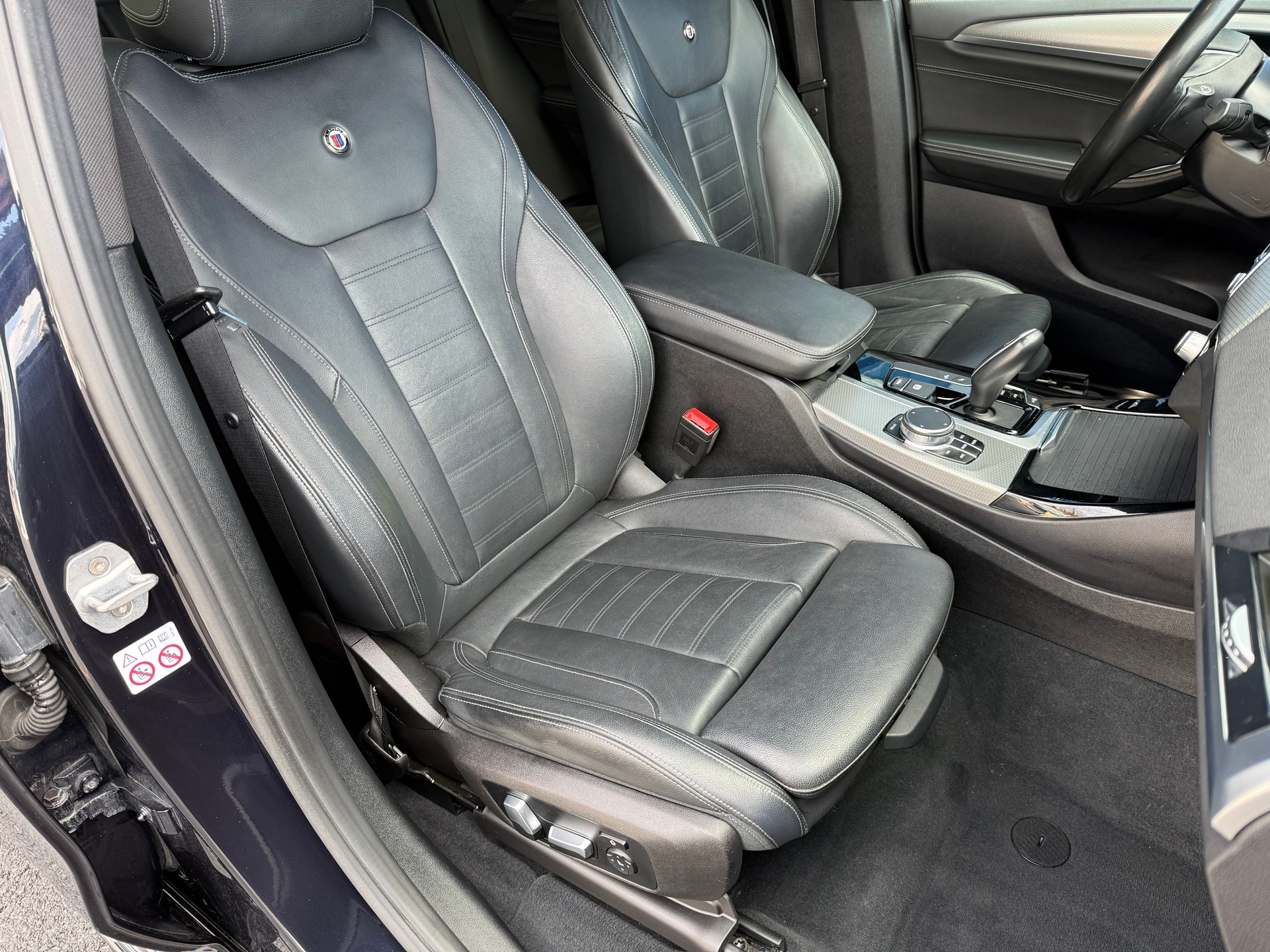 BMW-ALPINA XD3 Switch-Tronic-image-8