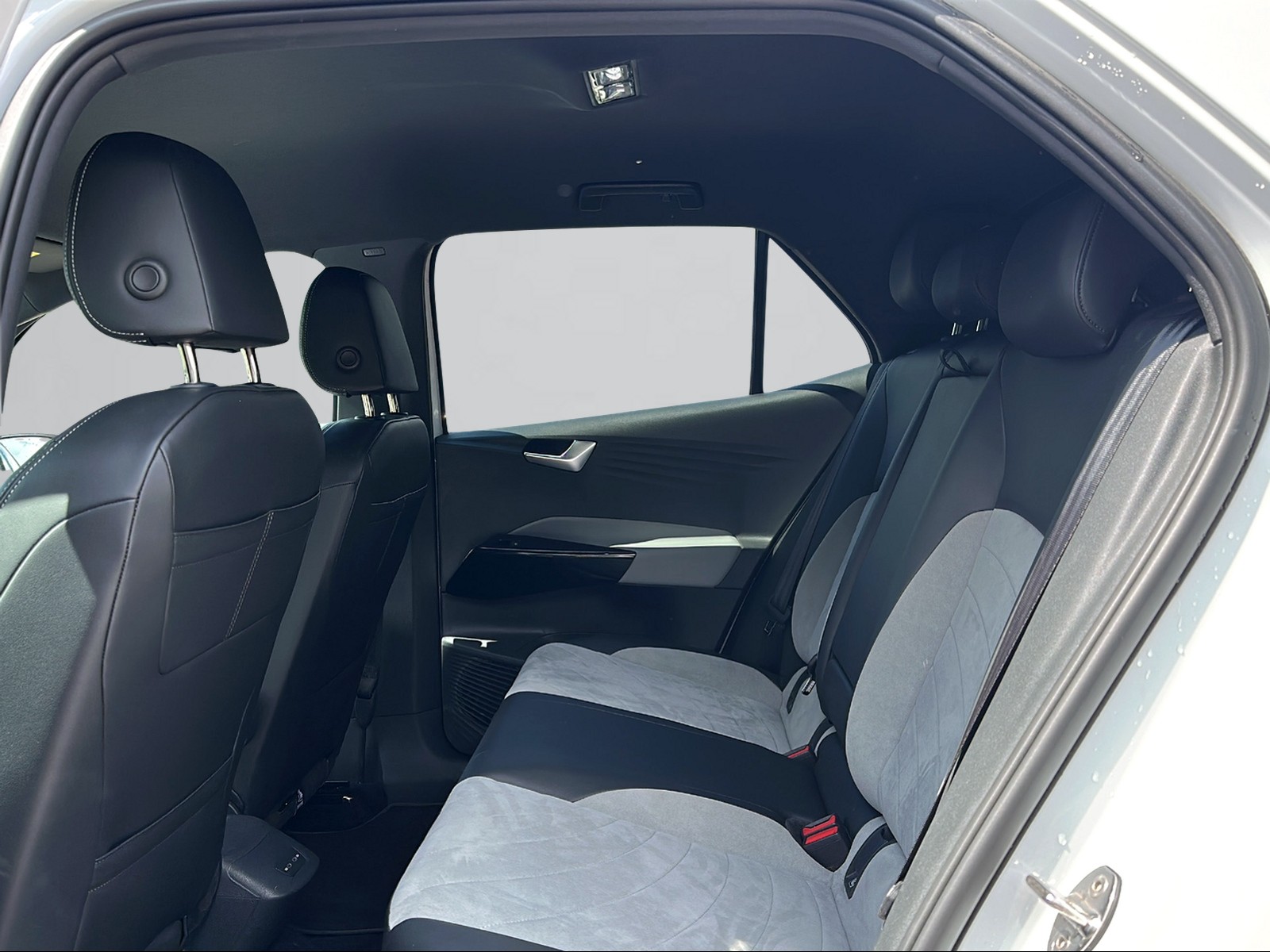 VW ID.3 Pro Performance 58 kWh 75 Edition-image-7