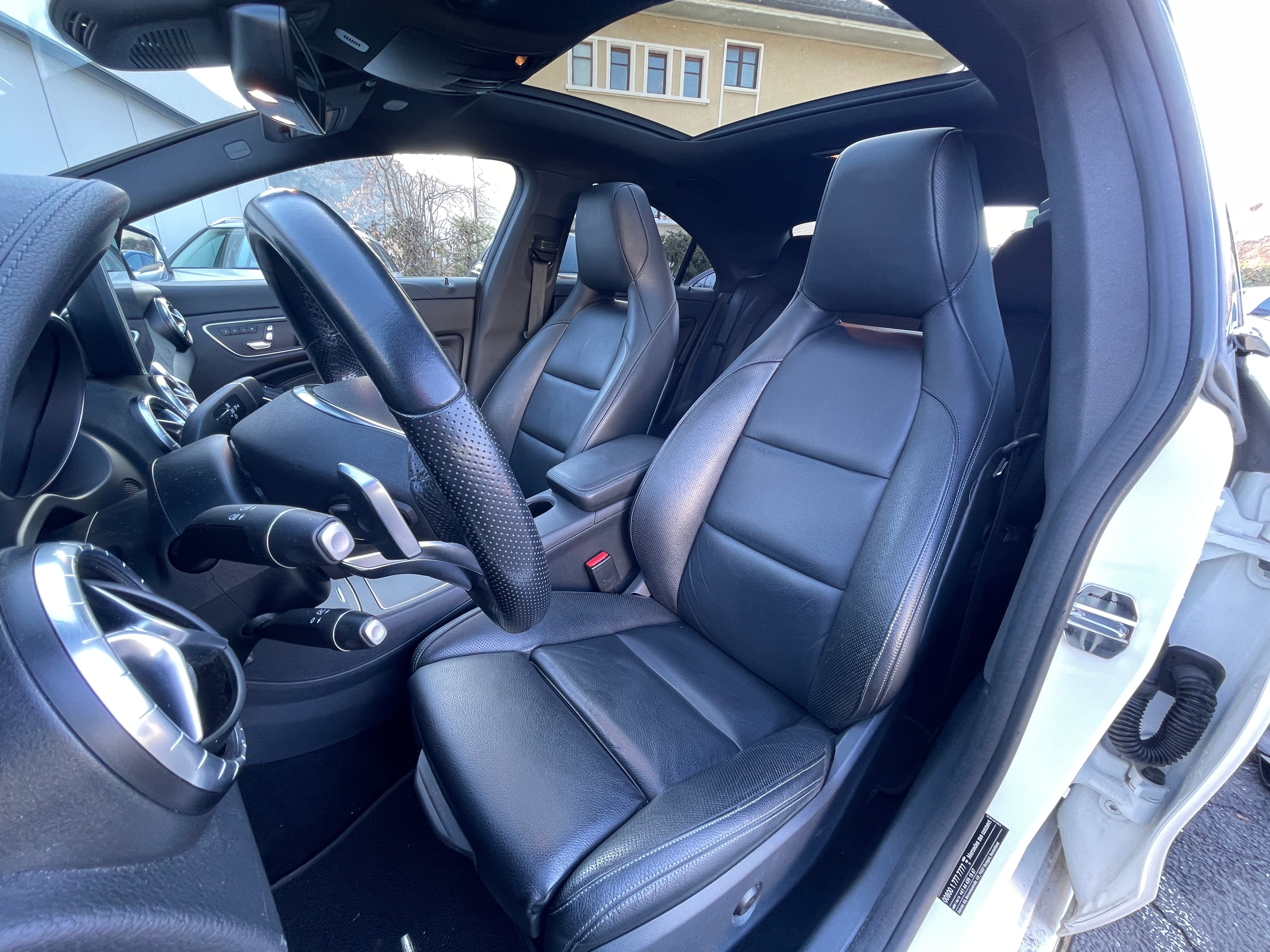 Image MERCEDES-BENZ CLA-250 CLA 250 AMG Line 4Matic