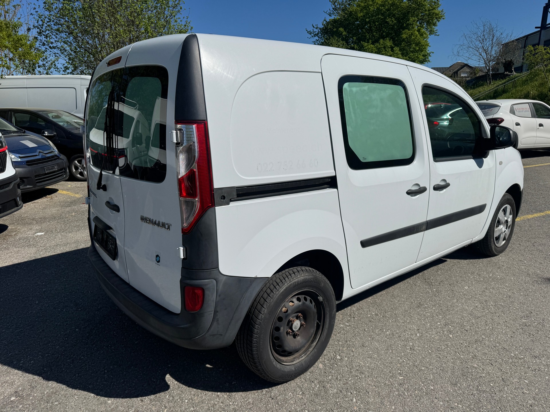 RENAULT Kangoo Medium dCi 90 ENERGY Business-image-6