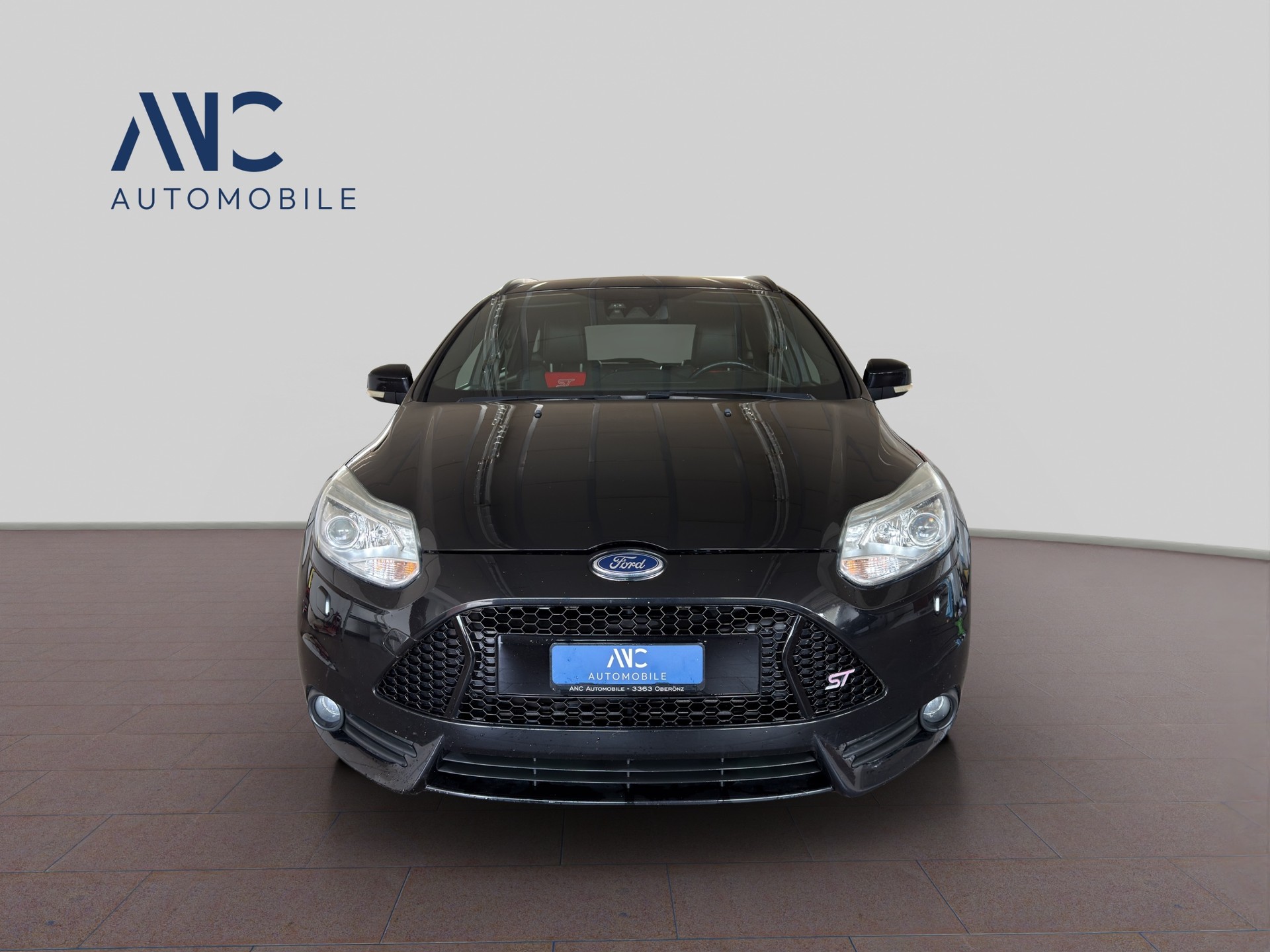 FORD Focus 2.0 SCTi ST-2-image-2