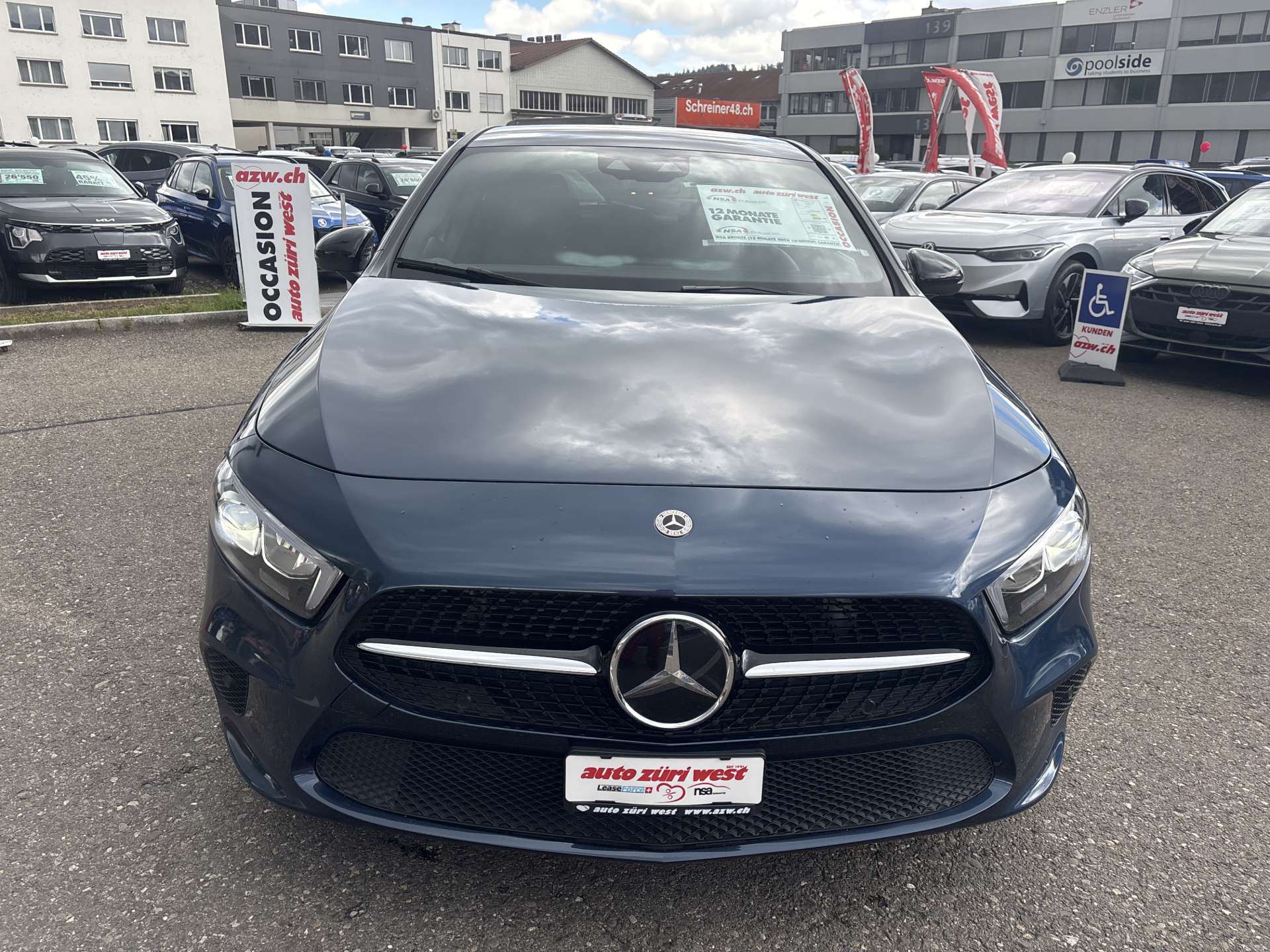 MERCEDES-BENZ A 180 Progressive Edition DCT-Automat-image-13