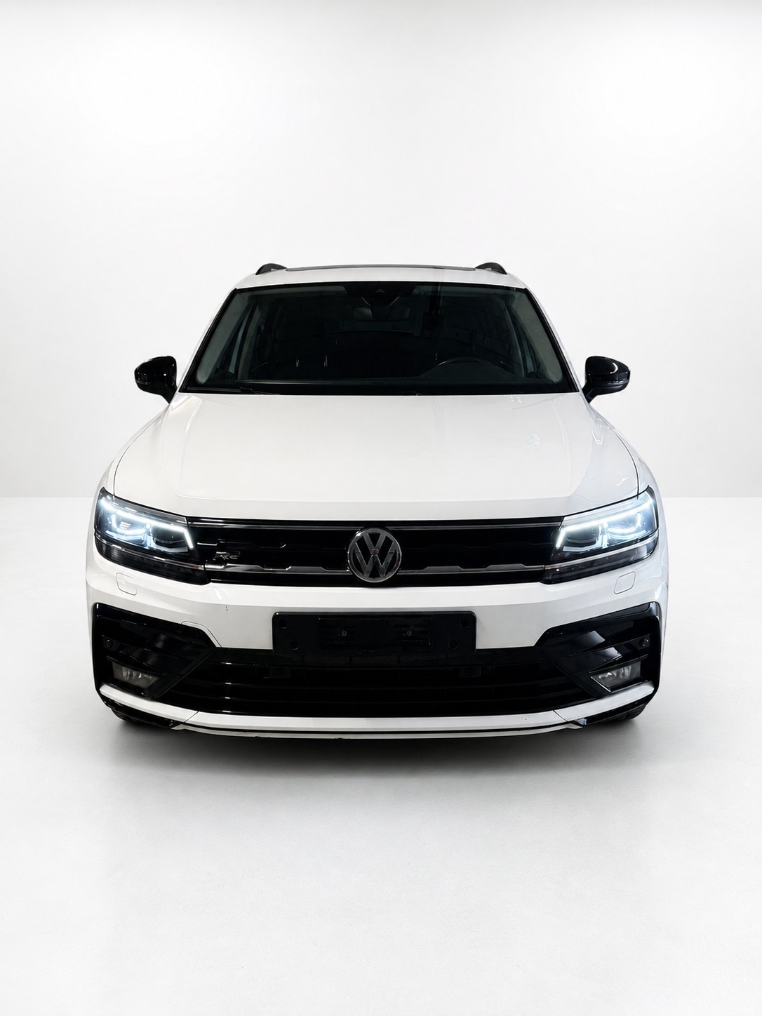 VW Tiguan 2.0 TDI Allspace SCR R-Line DSG-image-0
