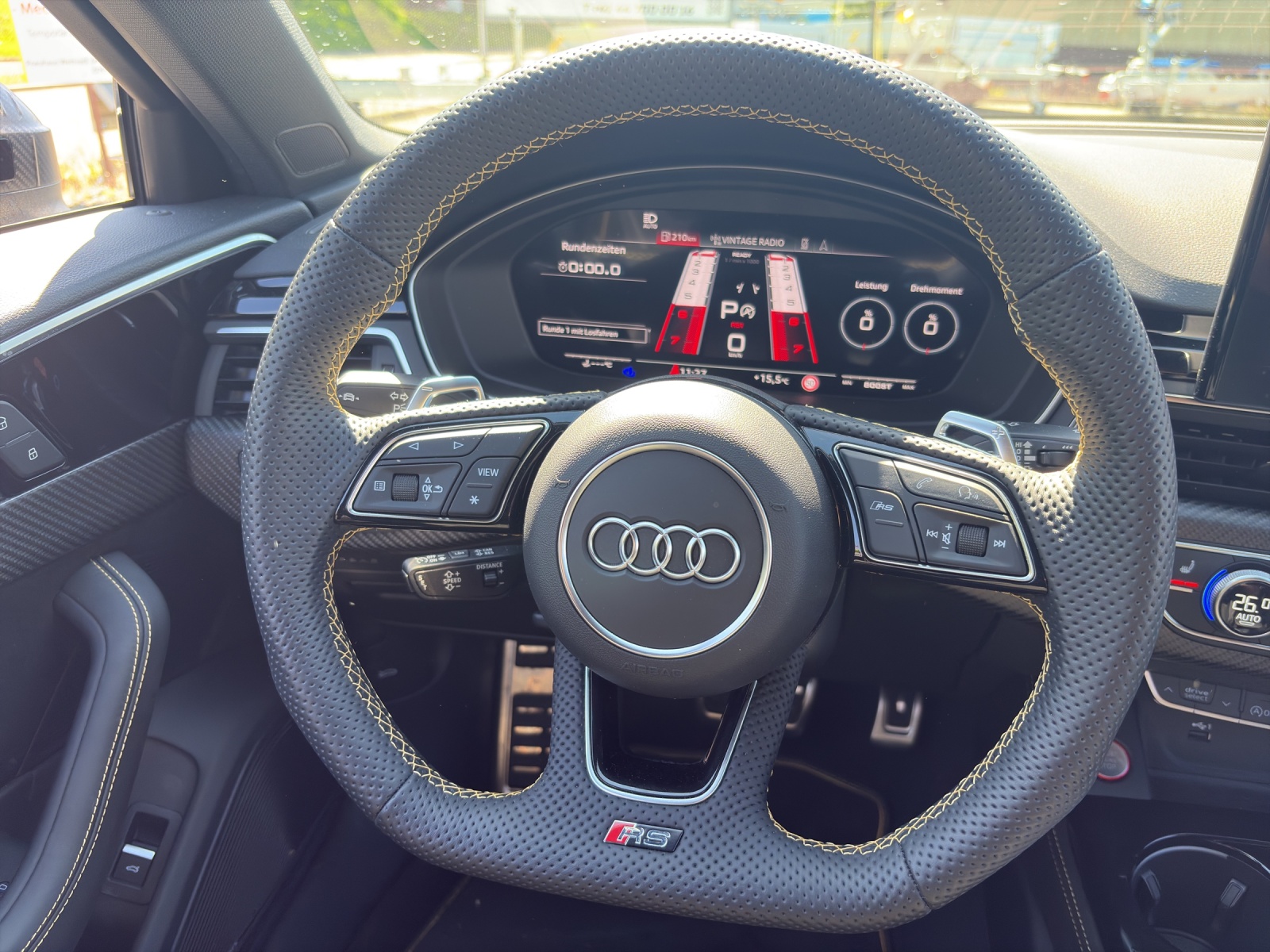 AUDI RS4 Avant 2.9 V6 TFSI 25 year edition quattro T-Tronic-image-11