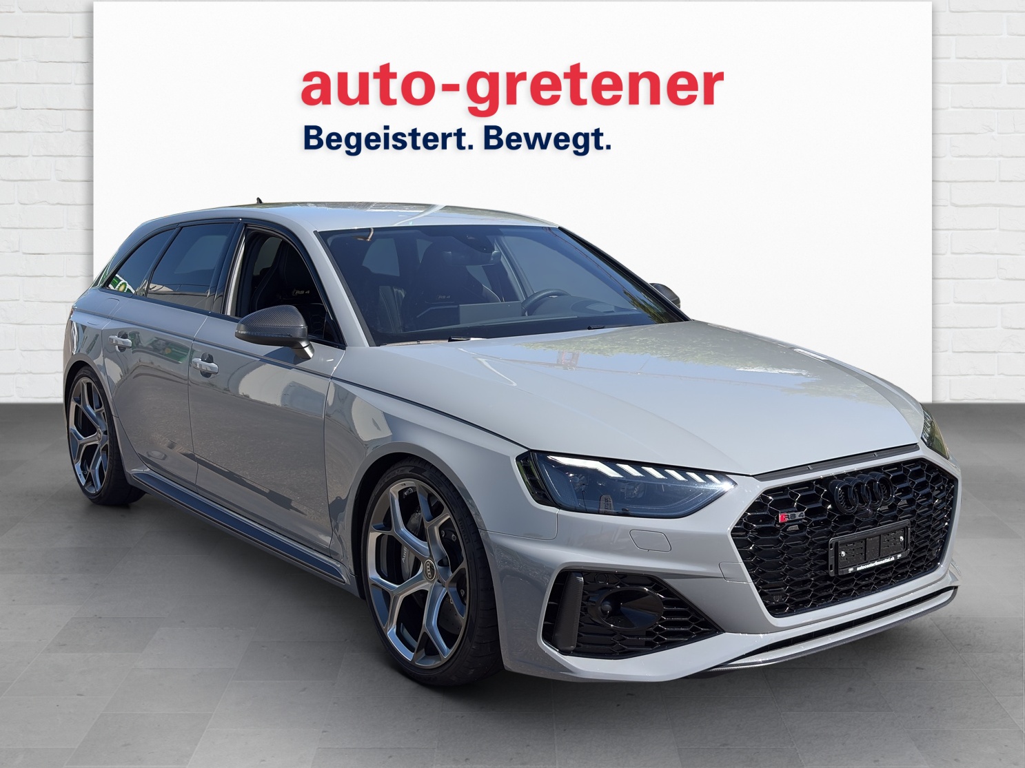 AUDI RS4 Avant 2.9 V6 TFSI 25 year edition quattro T-Tronic-image-3