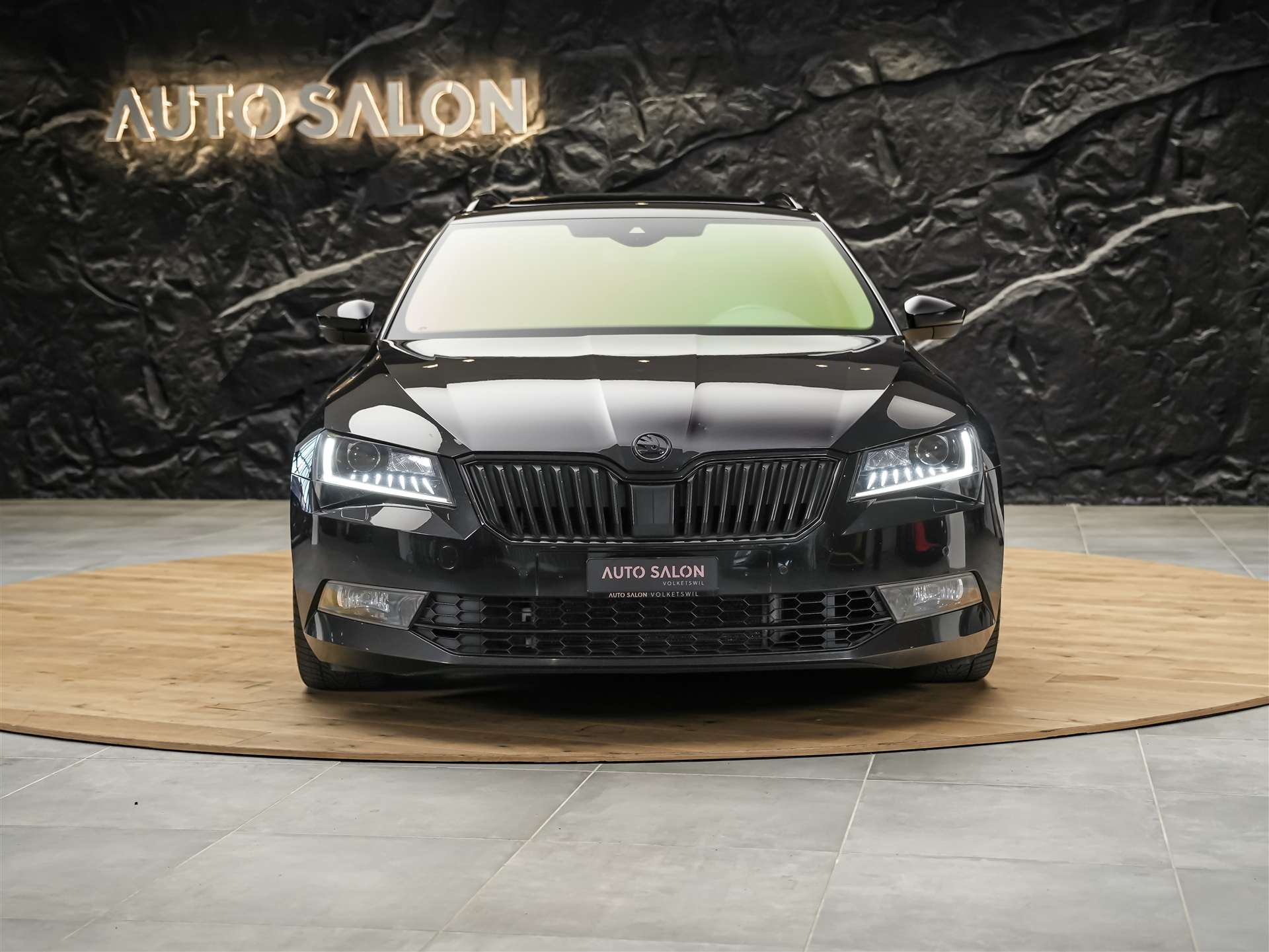 SKODA Superb Combi 2.0 TSI SportLine+ DSG 4x4 *CH-Auto*Panorama*ACC*-image-6