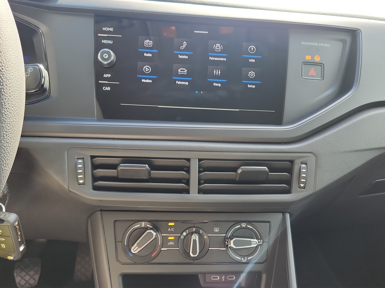 VW Polo 1.0 TSI Basis-image-10