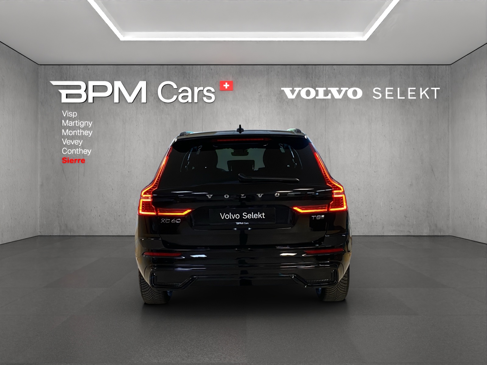 VOLVO XC60 T8 eAWD PluginHybrid Plus Dark Geartronic-image-3