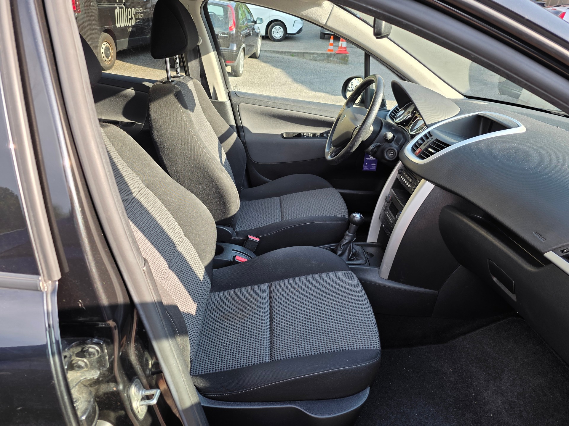 PEUGEOT 207 1.6 16V Sport ☆☆☆ Ölverlust ☆☆☆ MFK: 22.04.2025 ☆☆☆-image-8