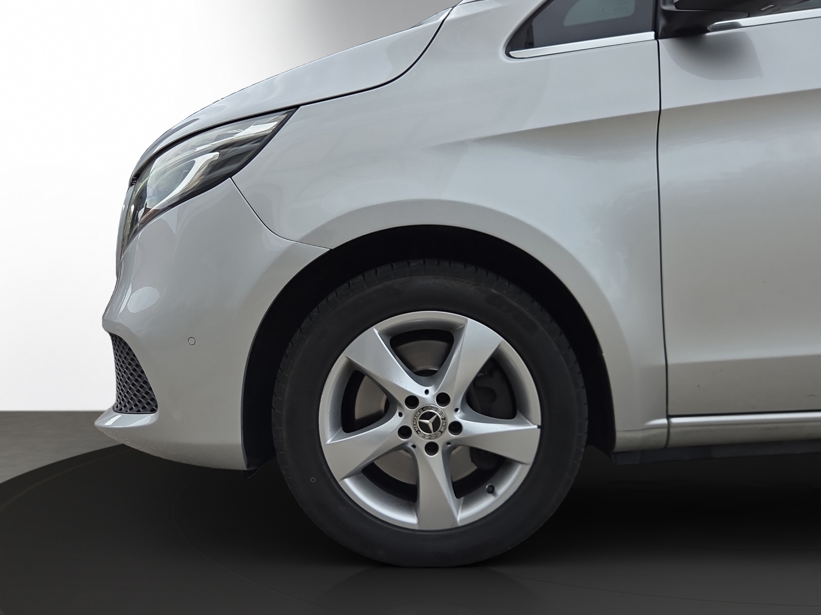 Image MERCEDES-BENZ V-250 V 250 d lang Avantgarde 4Matic G-Tronic
