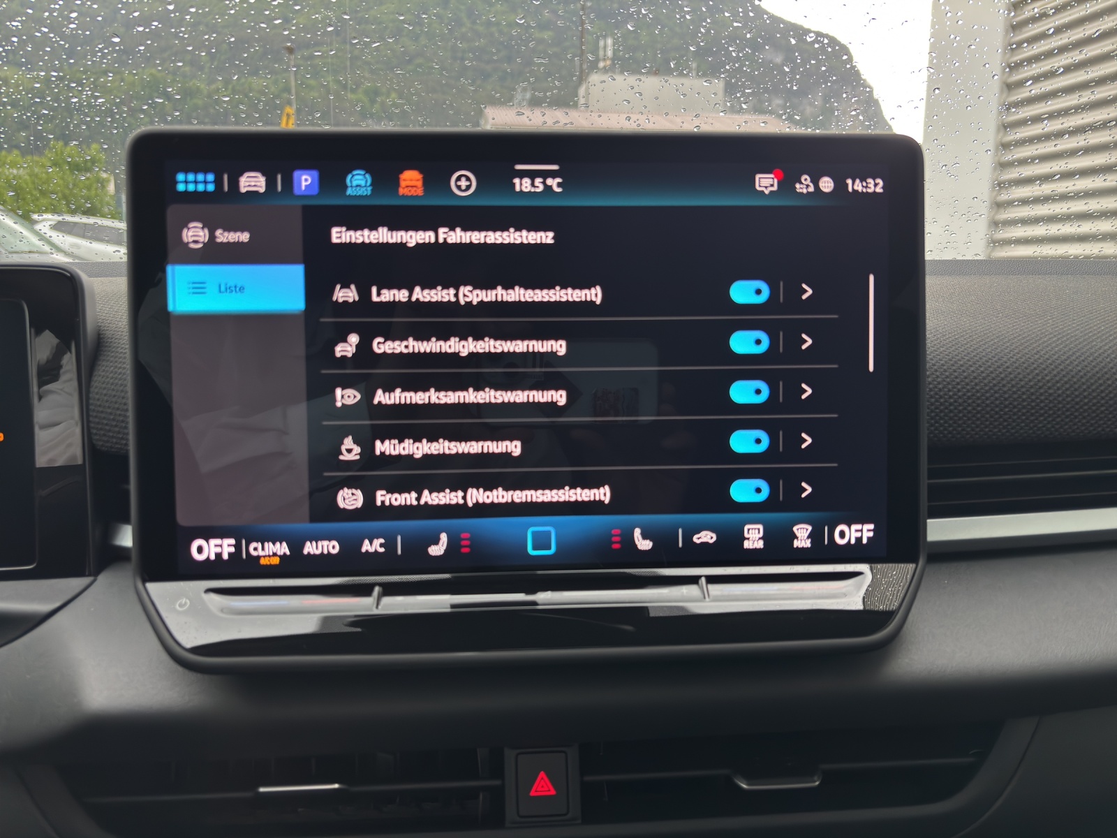 VW T-Roc 1.5 eTSI mHEV R-Line DSG-image-16