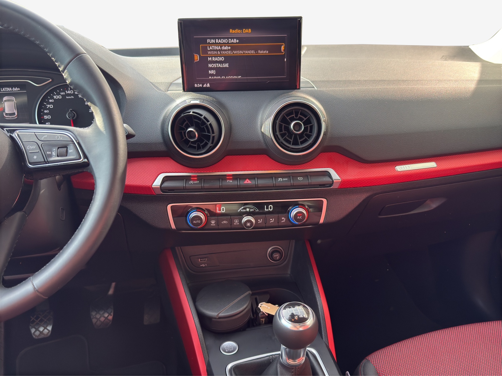 AUDI Q2 1.4 TFSI sport-image-10