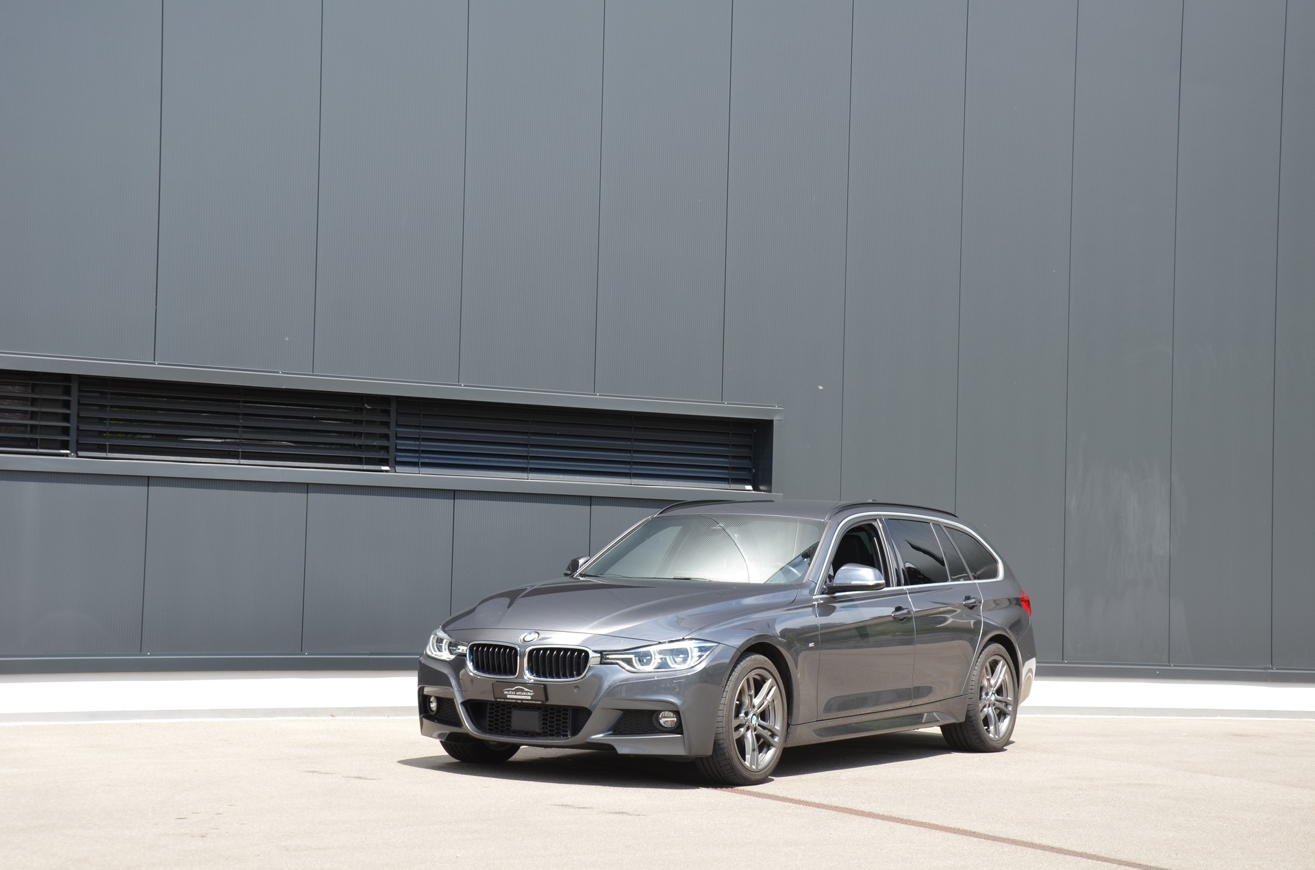BMW 330i xDrive Touring M Sport Steptronic