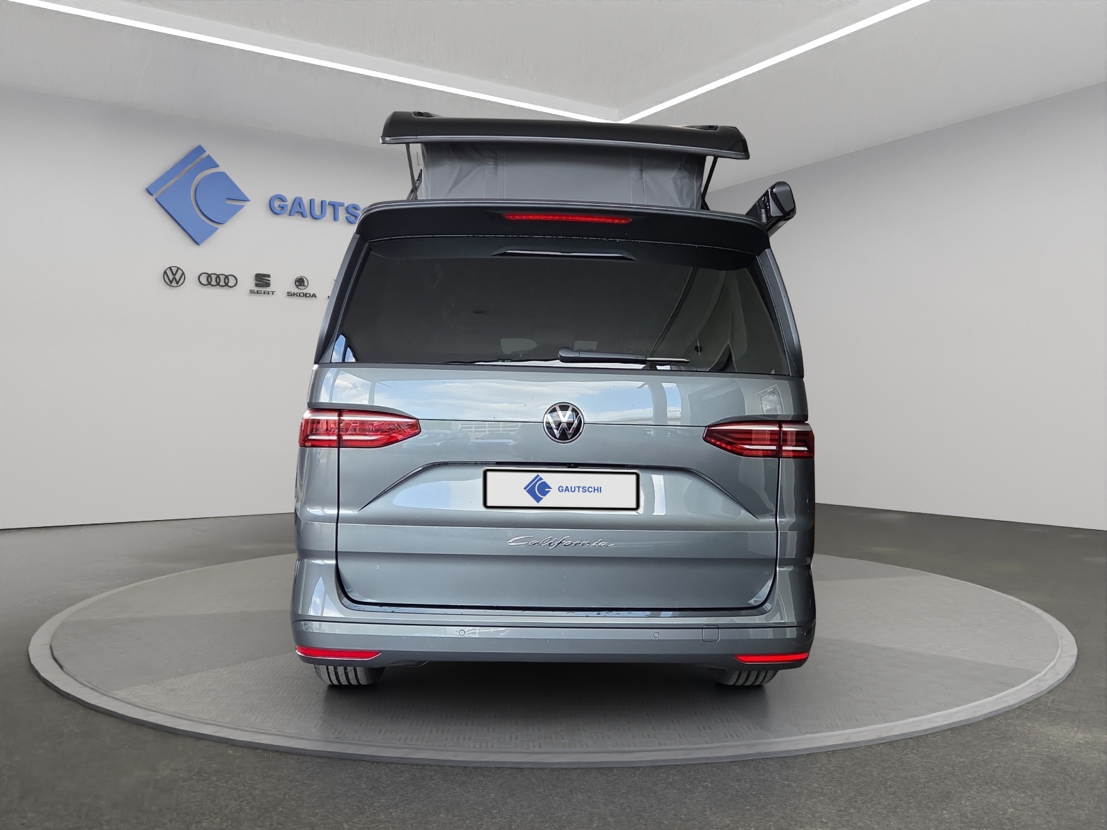 VW California 2.0 TDI Beach Tour Liberty-image-2