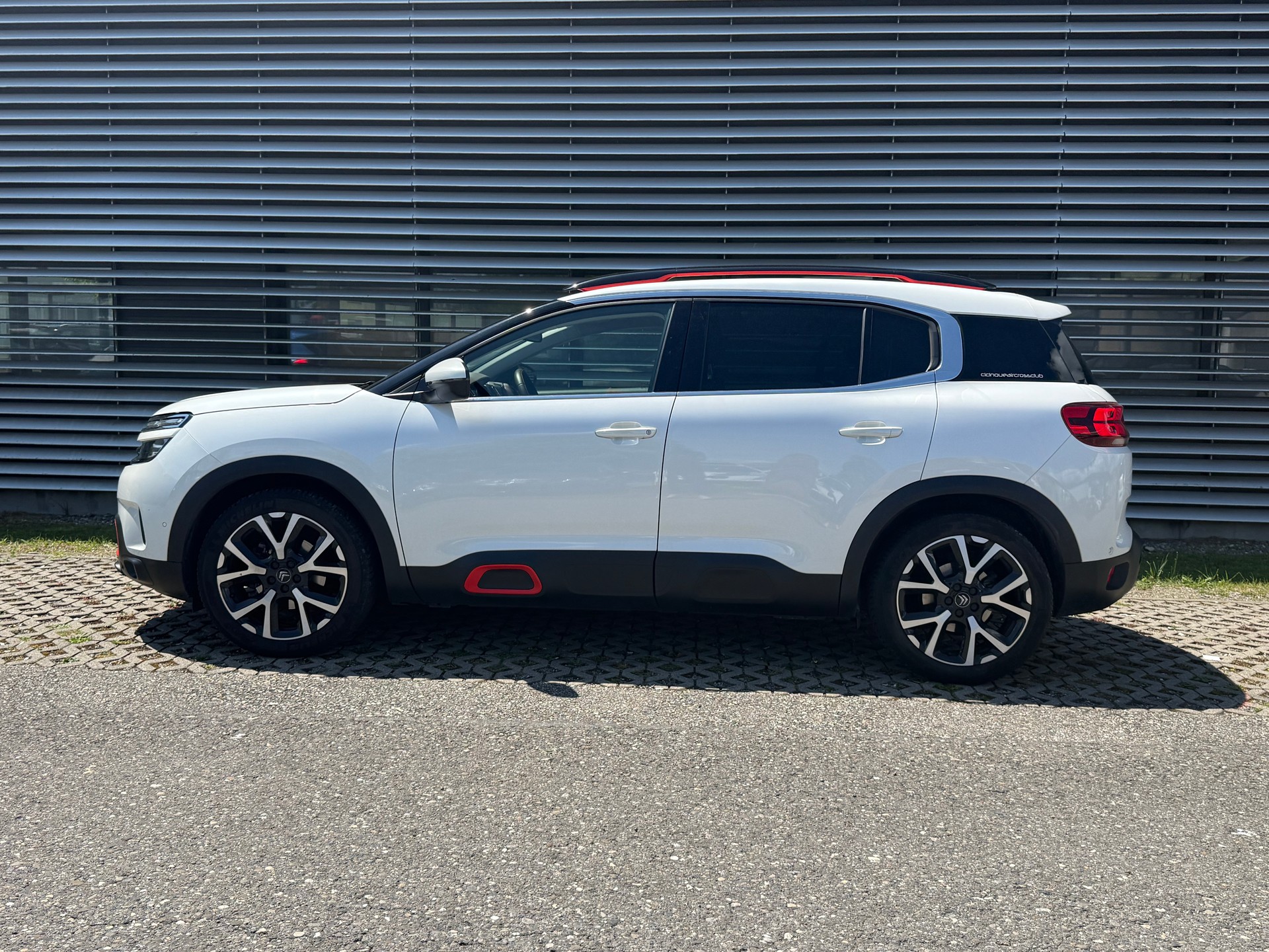 CITROEN C5 Aircross 1.6i PureTech Shine EAT8-image-11