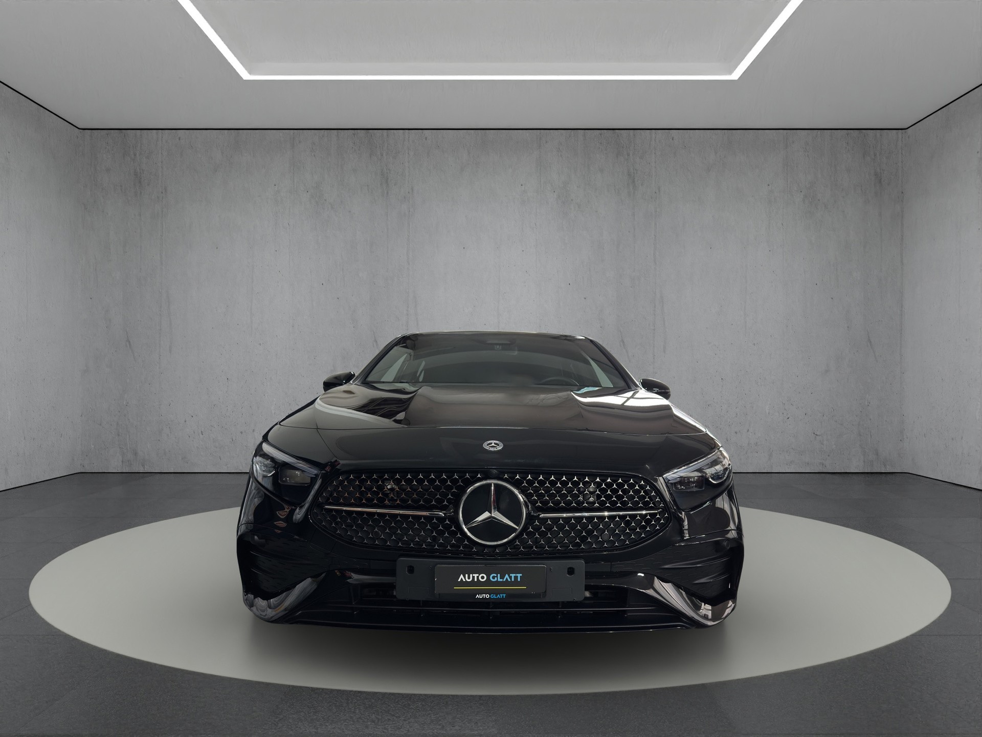 MERCEDES-BENZ A 200 7G-DCT AMG Line Special Edition "Pano-RF.-Kamera-19"Alu"-image-6