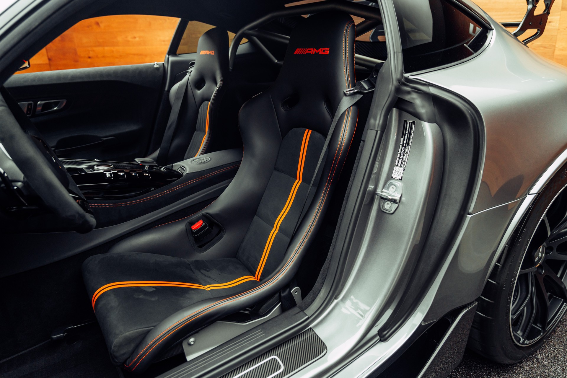 MERCEDES-BENZ AMG GT Black Series-image-7