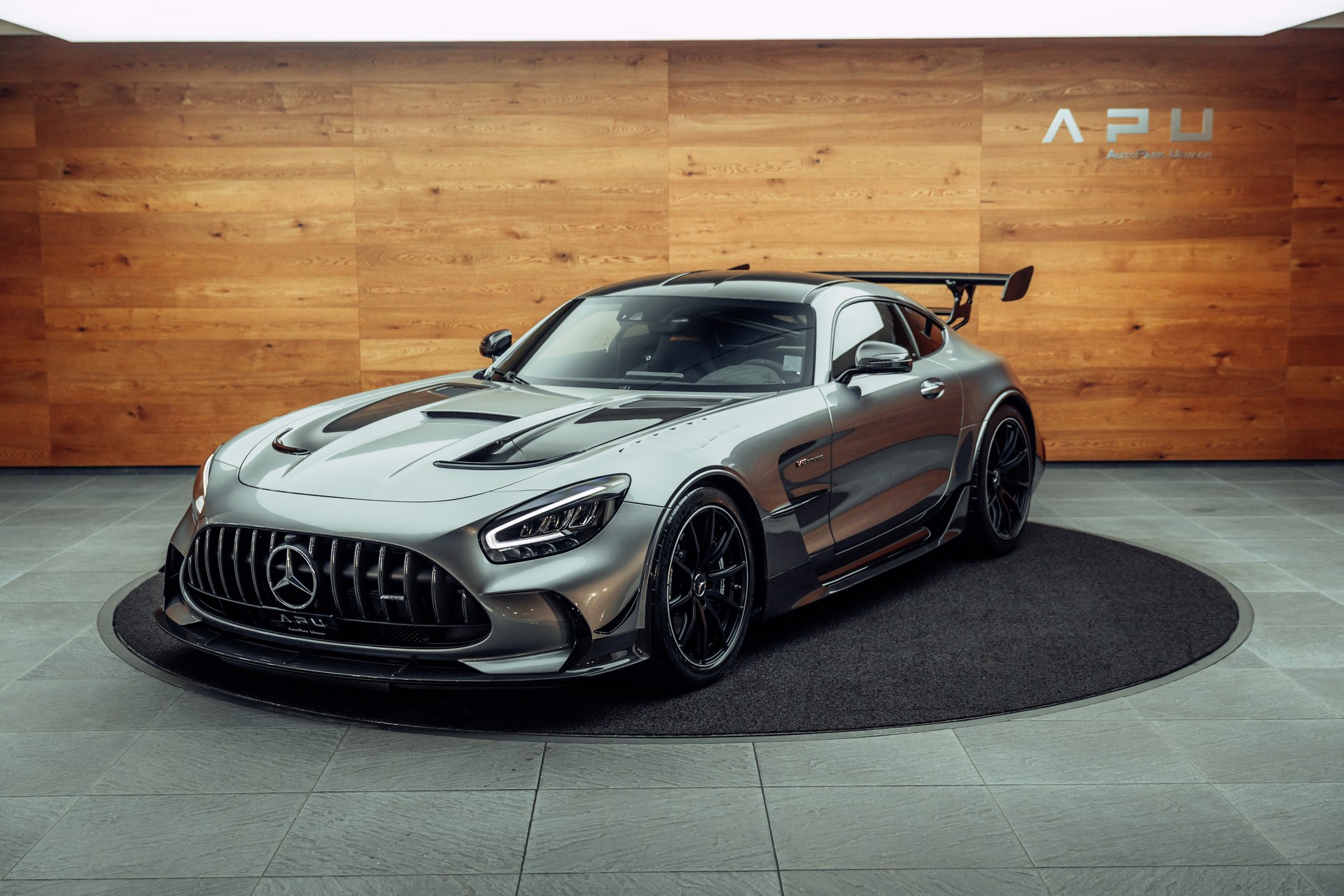 MERCEDES-BENZ AMG GT Black Series-image-3