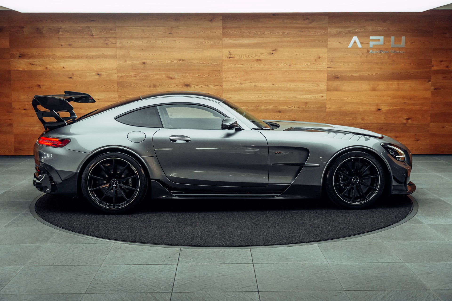 MERCEDES-BENZ AMG GT Black Series-image-11