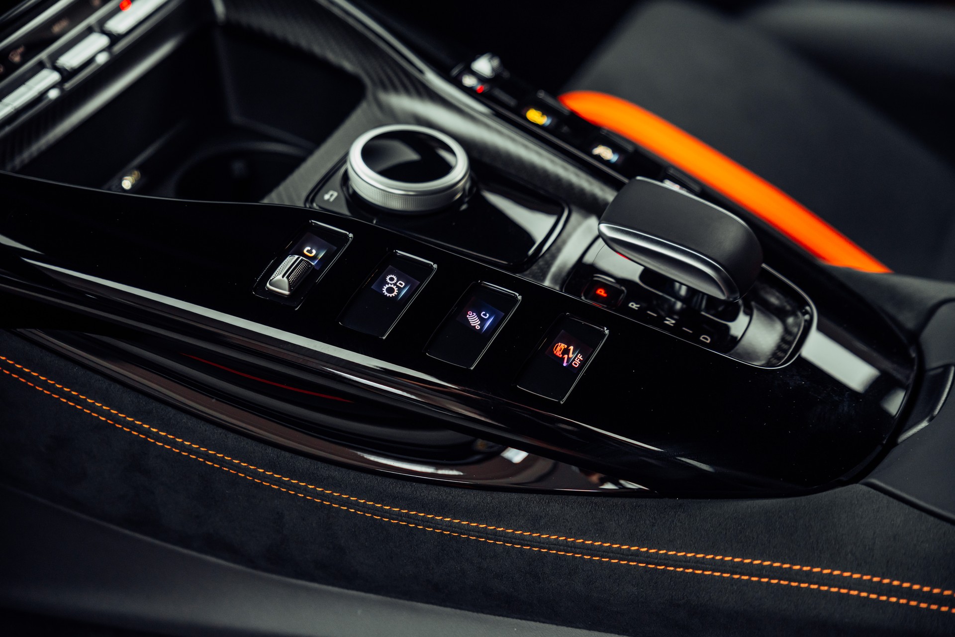 MERCEDES-BENZ AMG GT Black Series-image-17