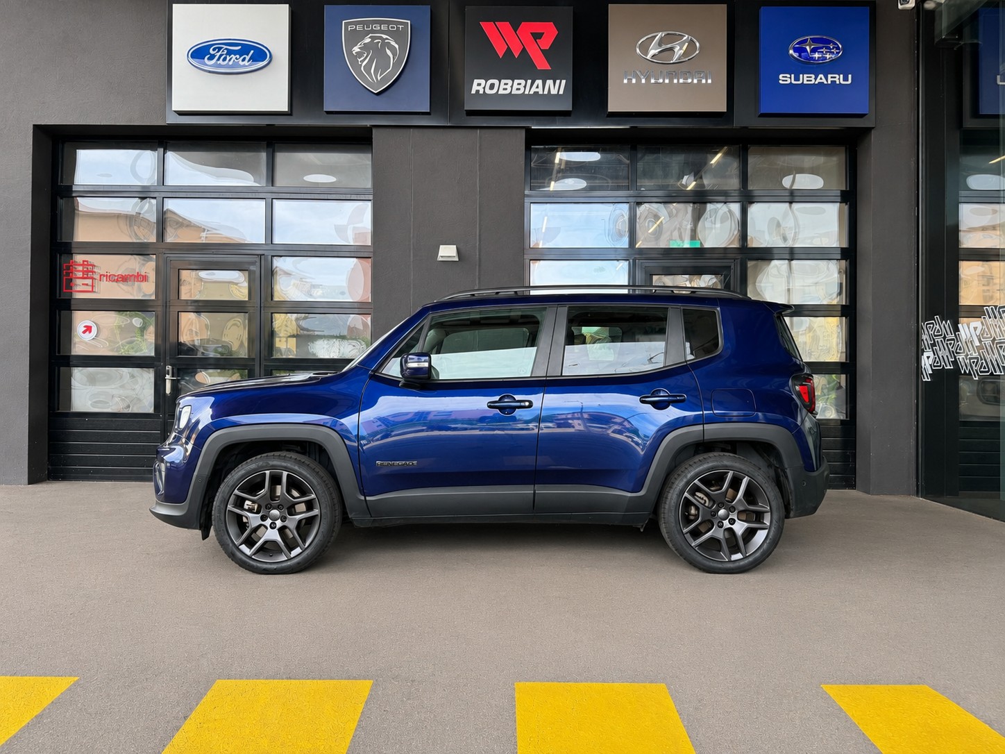 JEEP Renegade 1.3 T PHEV S AWD-image-1