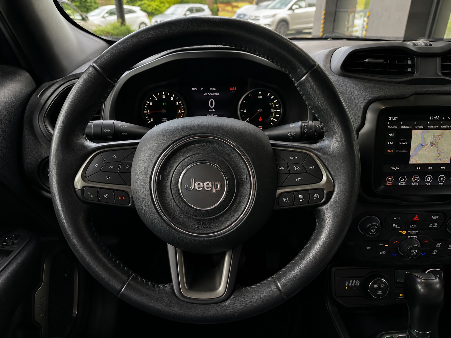 JEEP Renegade 1.3 T PHEV S AWD-image-11