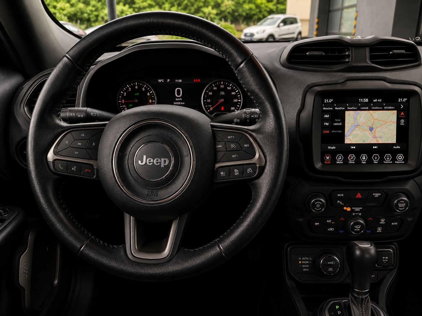 JEEP Renegade 1.3 T PHEV S AWD-image-18