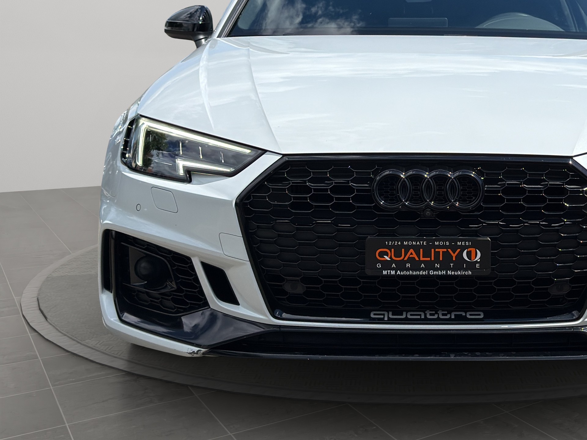 AUDI RS4 Avant 2.9 TFSI quattro tiptronic-image-4