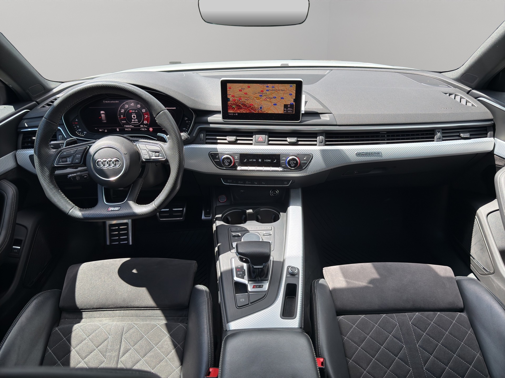 AUDI RS4 Avant 2.9 TFSI quattro tiptronic-image-16