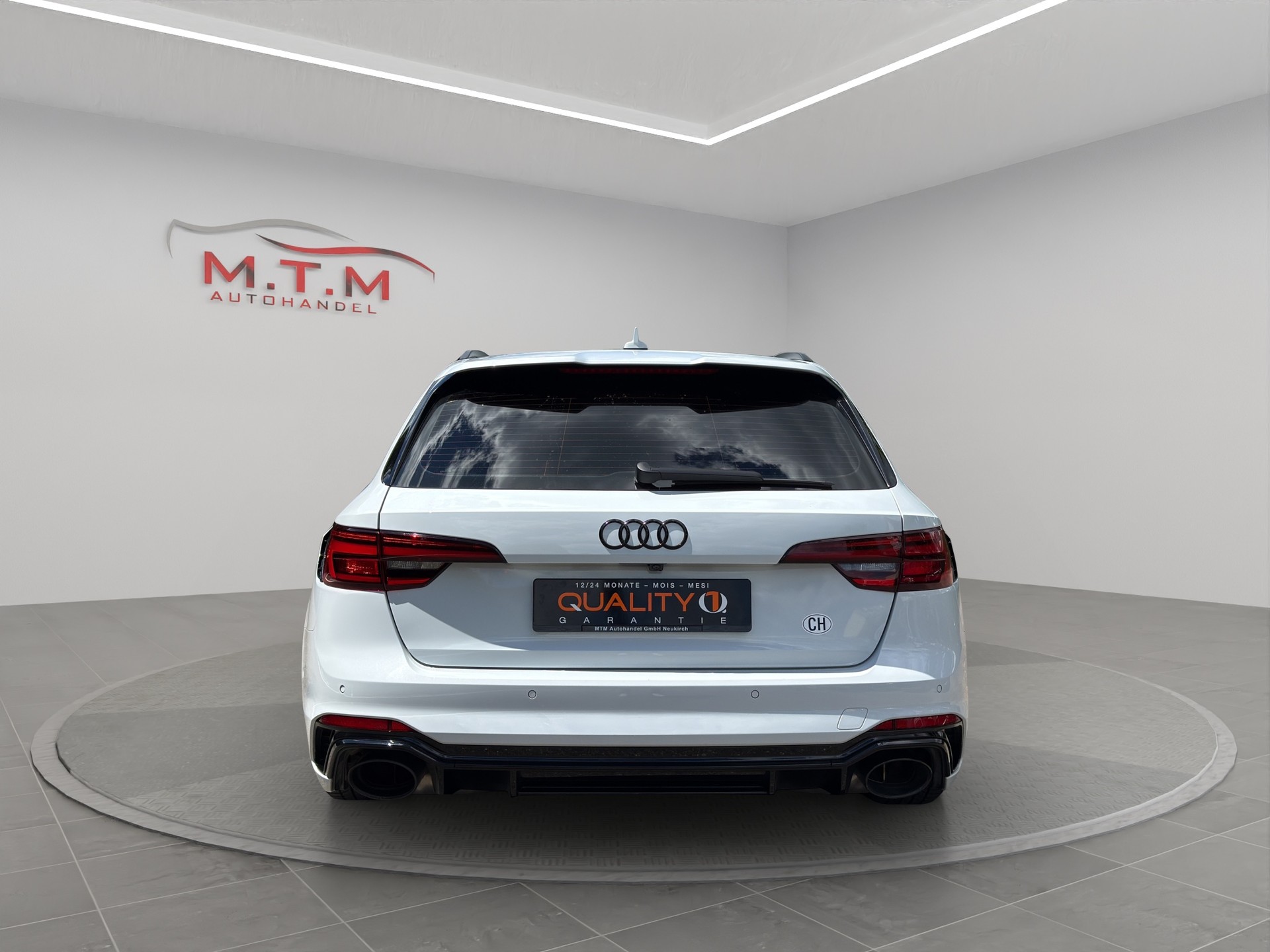 AUDI RS4 Avant 2.9 TFSI quattro tiptronic-image-9