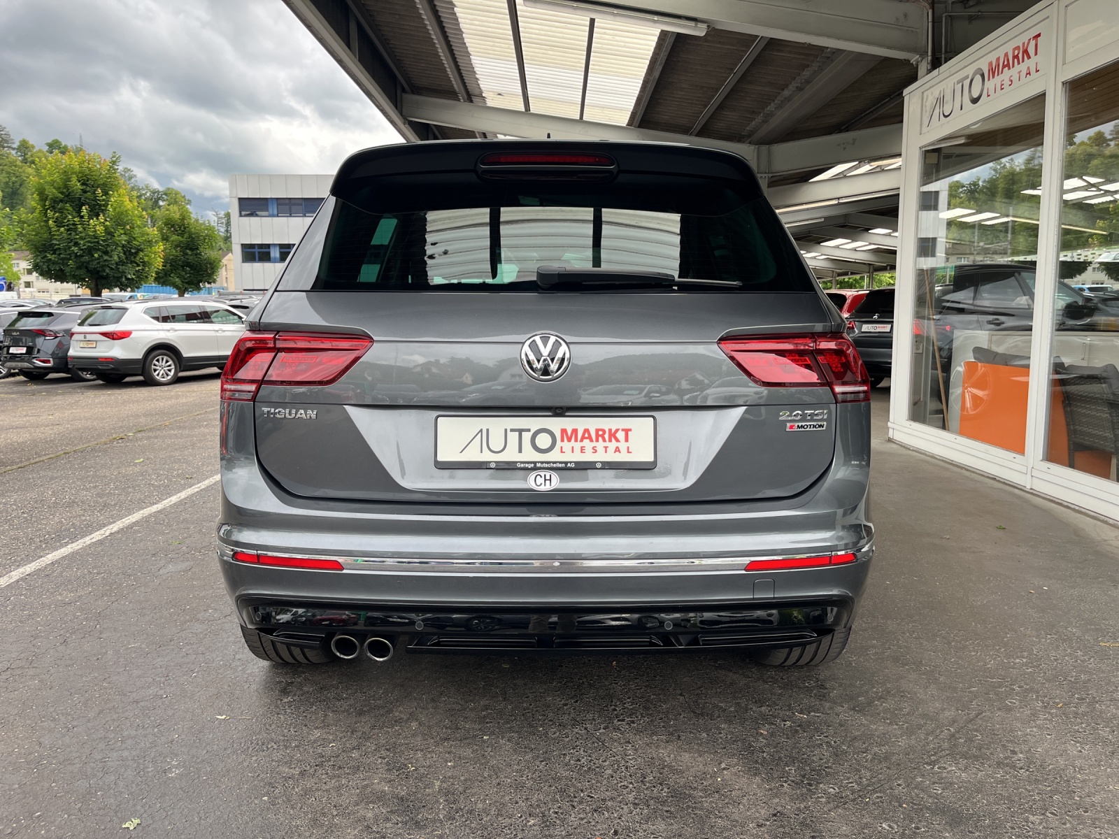VW Tiguan 2.0TSI Highline 4Motion-image-13