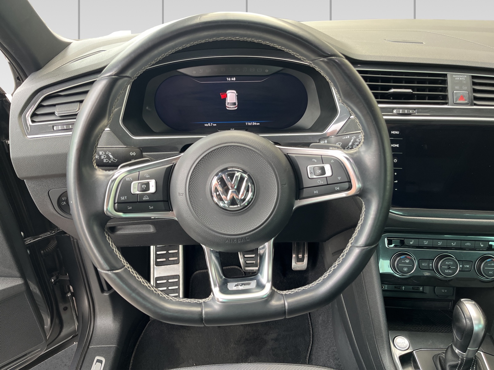 VW Tiguan 2.0TSI Highline 4Motion-image-9
