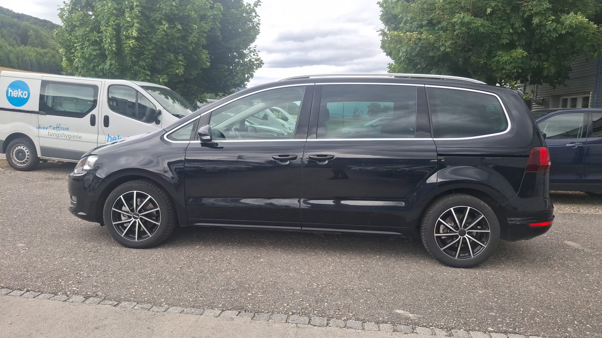 VW Sharan 2.0 TDI BMT Highline DSG-image-13