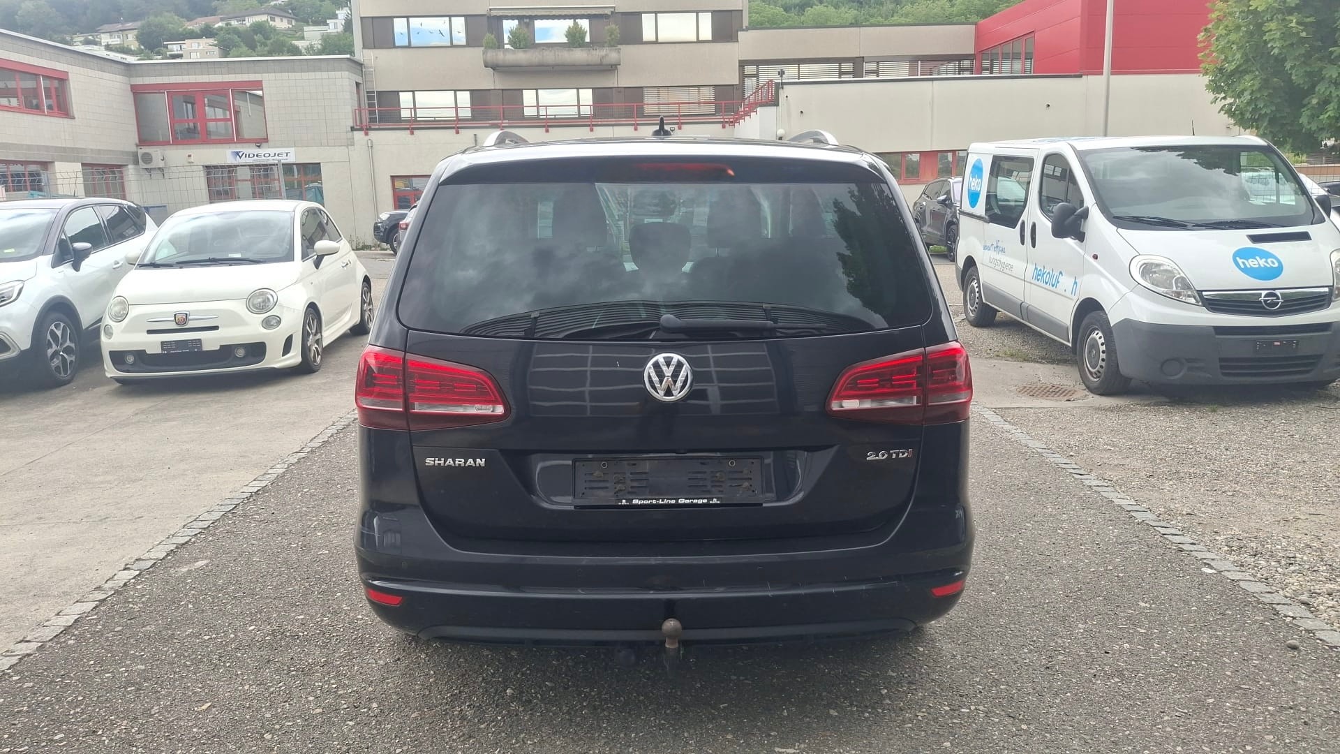 VW Sharan 2.0 TDI BMT Highline DSG-image-11